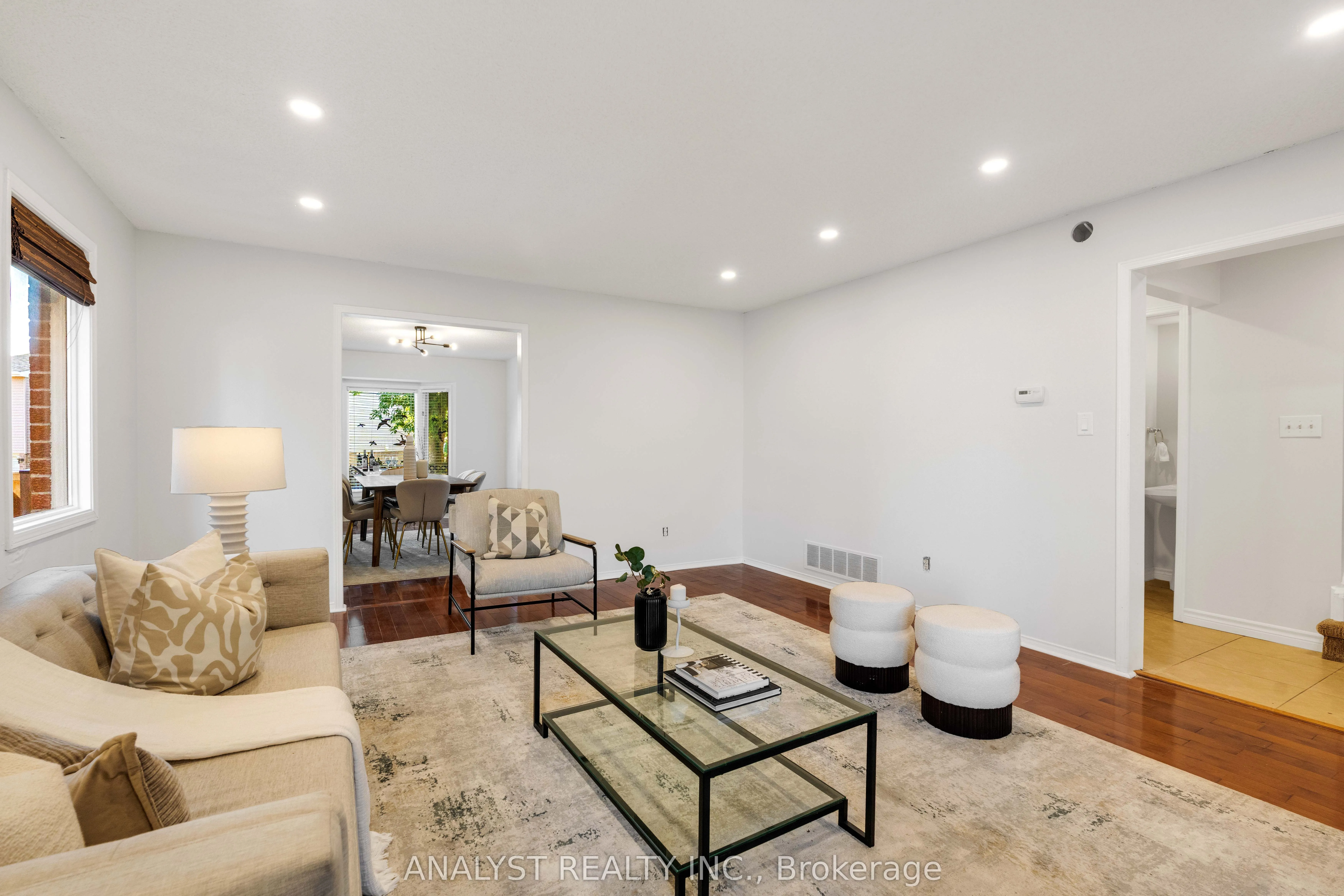 1090 longbow Drive