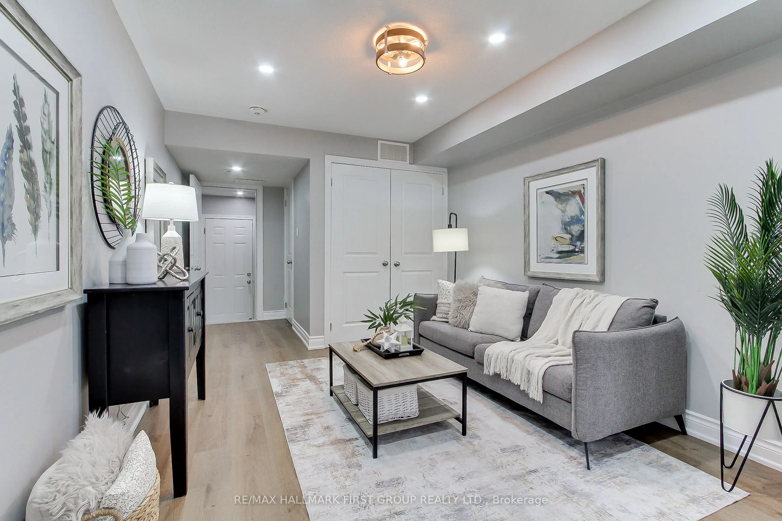 2522 Boston Glen, #201