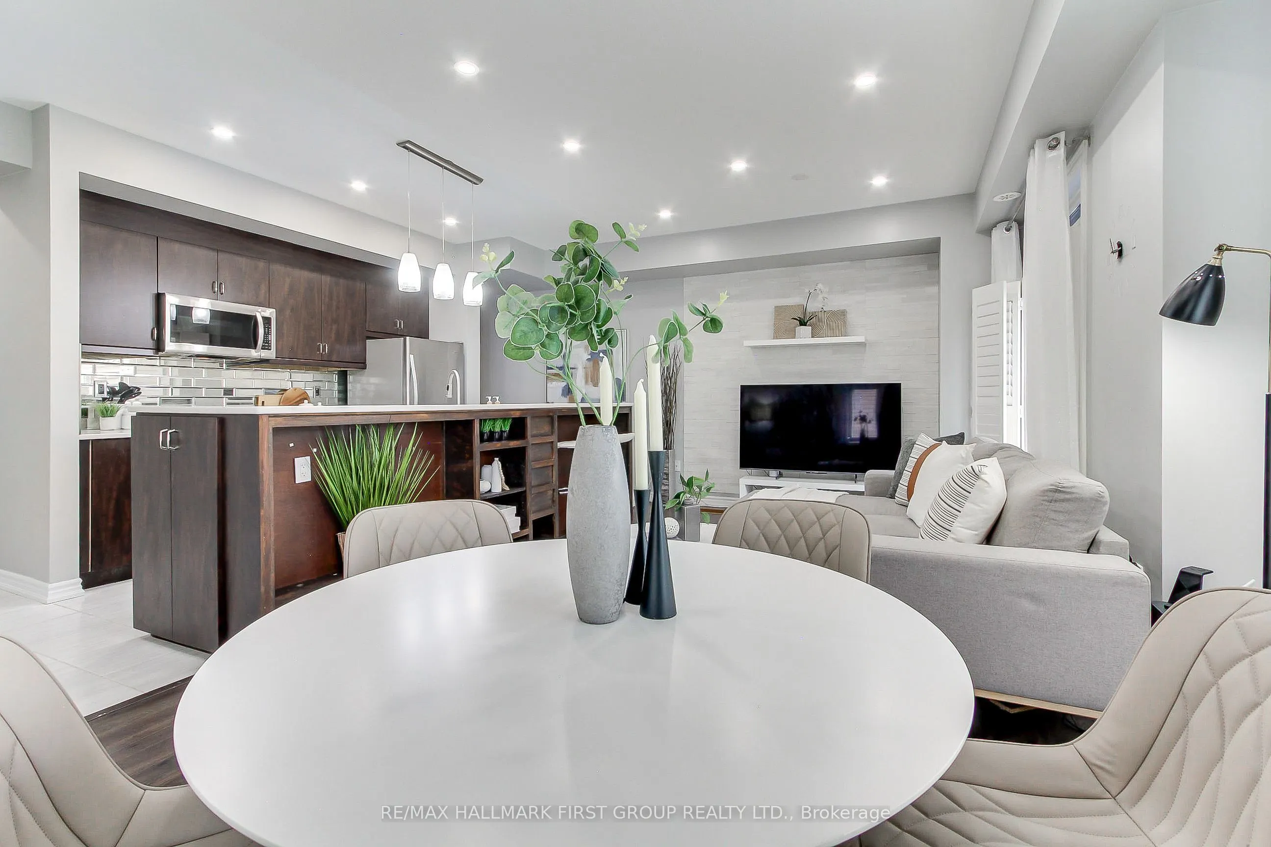 2522 Boston Glen, #201