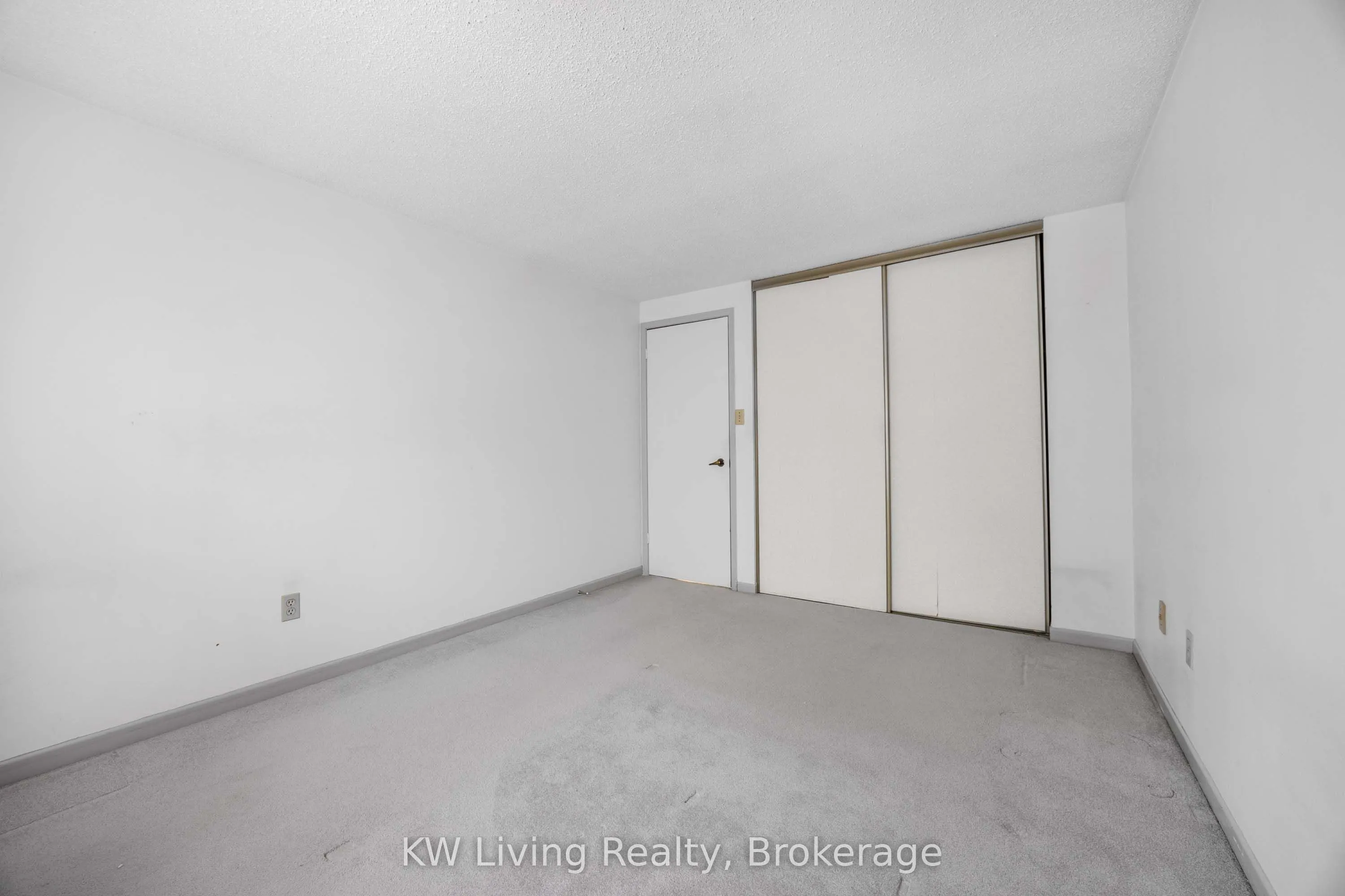 66 Placentia Boulevard