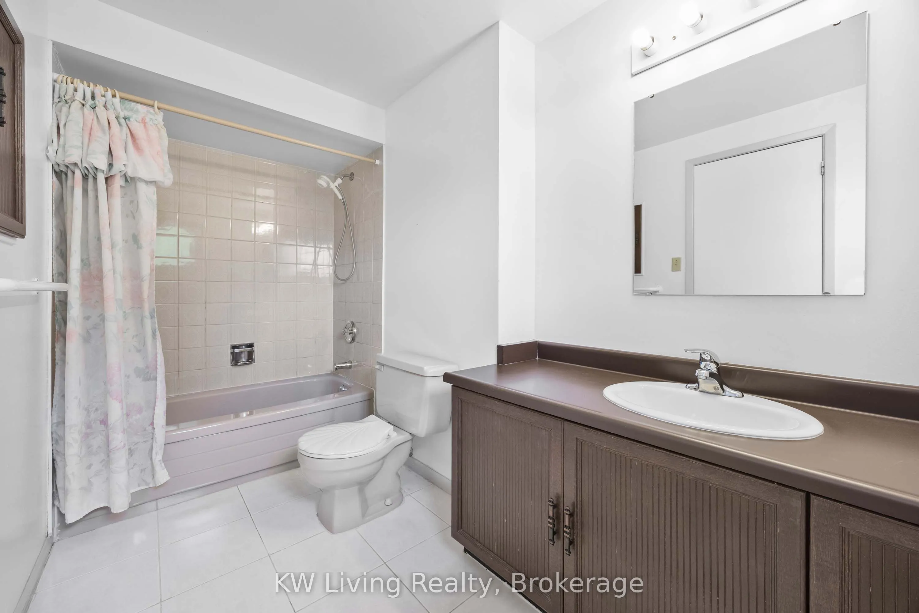 66 Placentia Boulevard