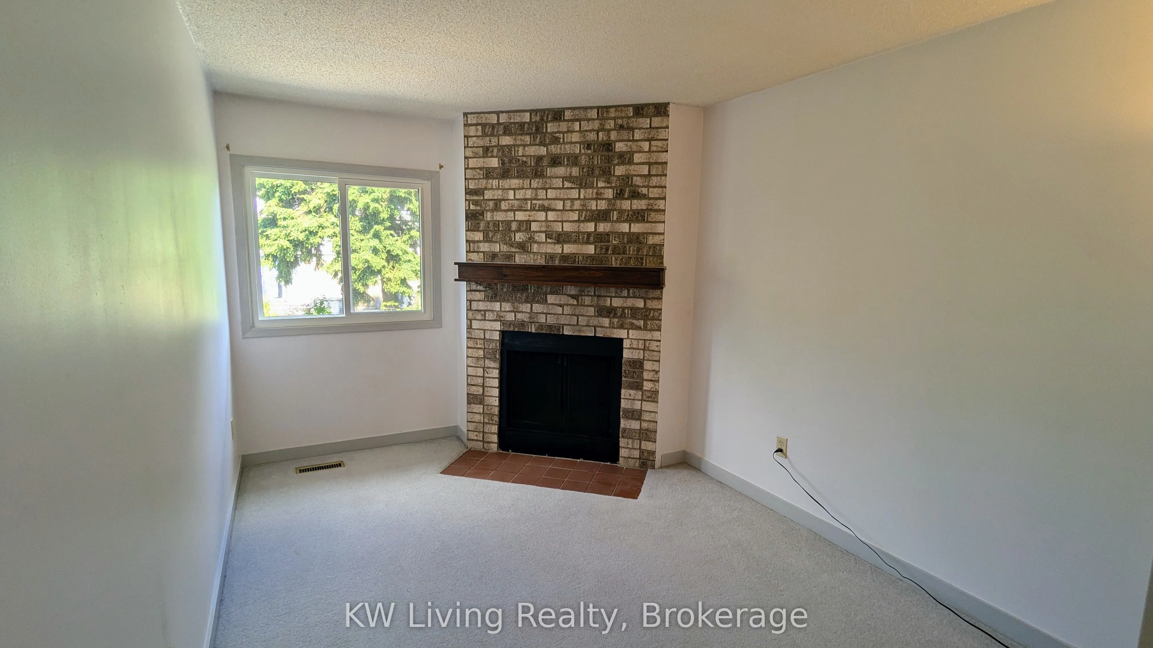 66 Placentia Boulevard