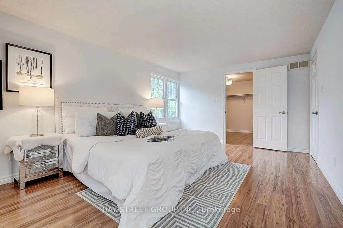 342 REGAL BRIAR Street