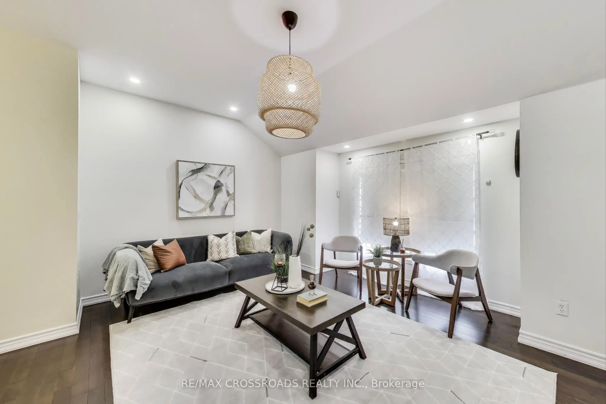 1104 Beneford Road