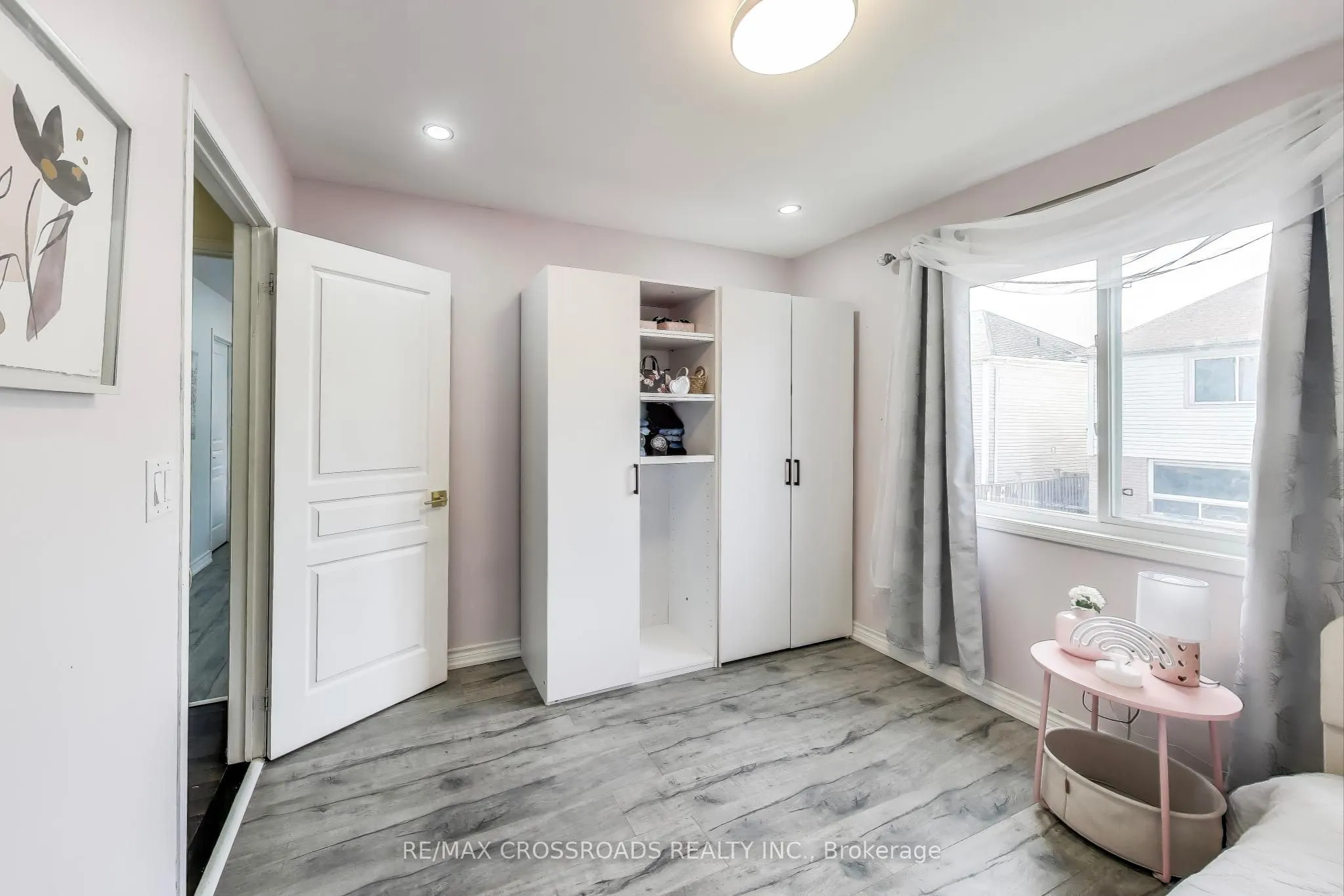 1104 Beneford Road