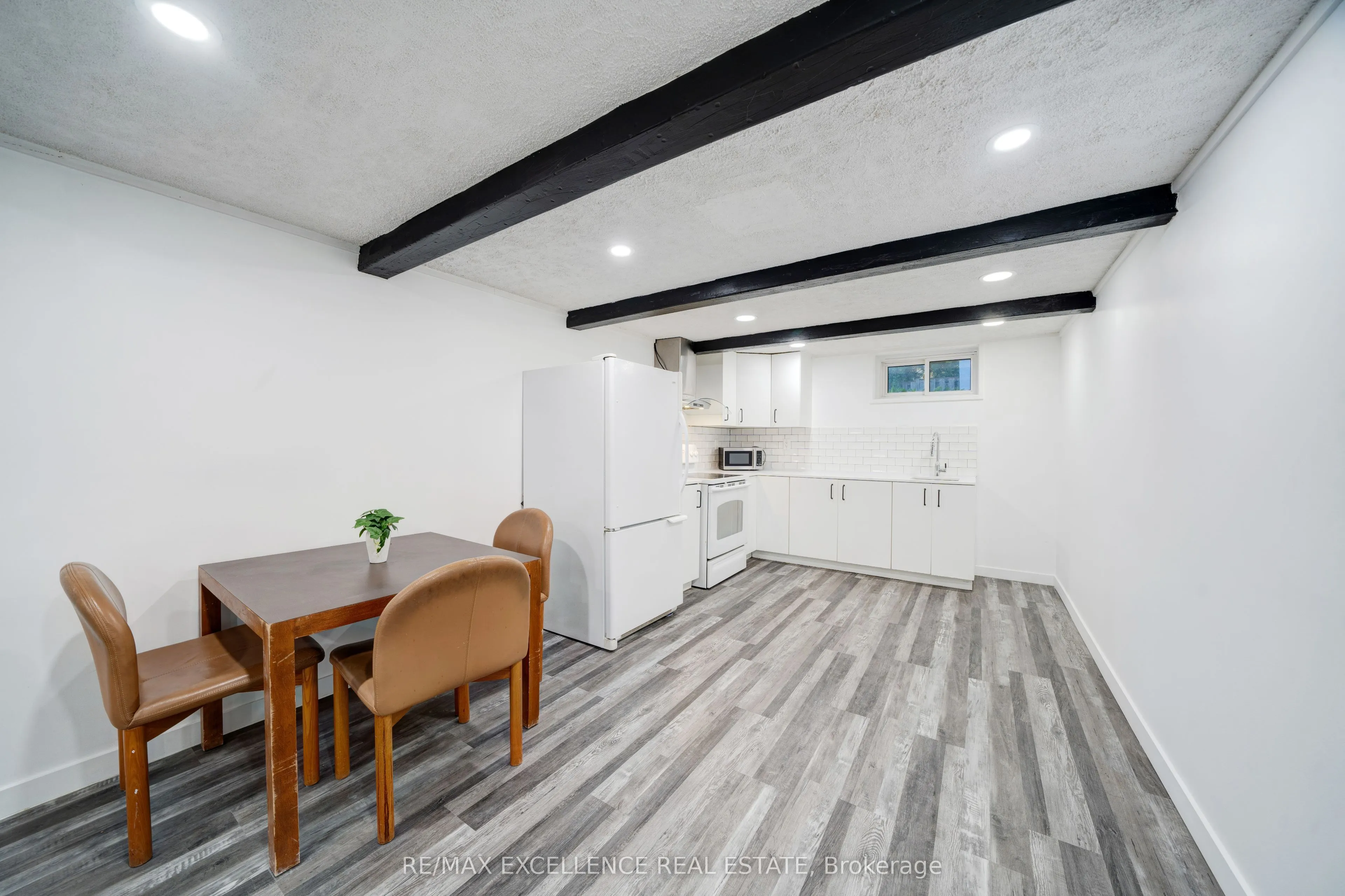 110 Seneca Avenue