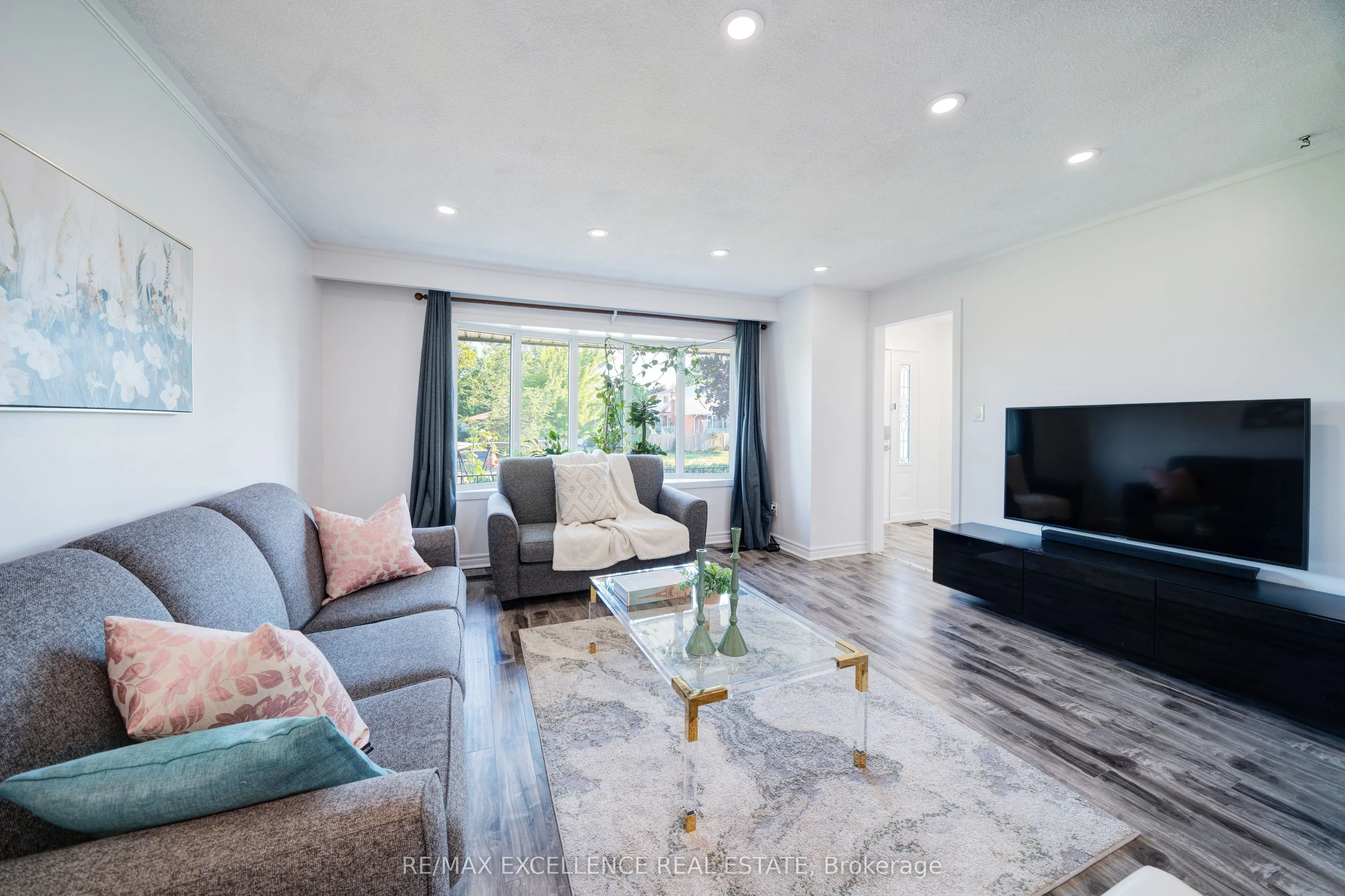 110 Seneca Avenue