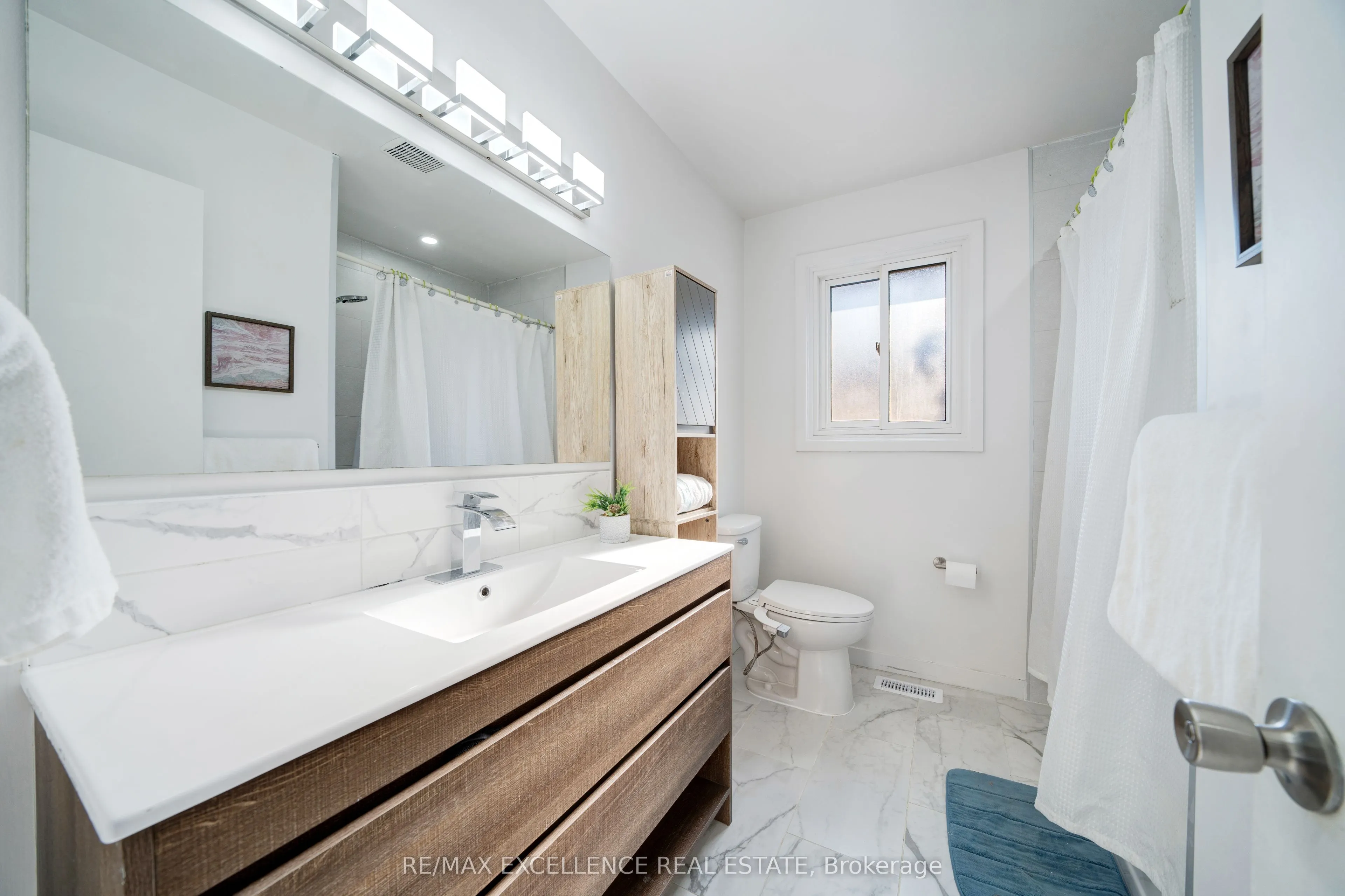 110 Seneca Avenue