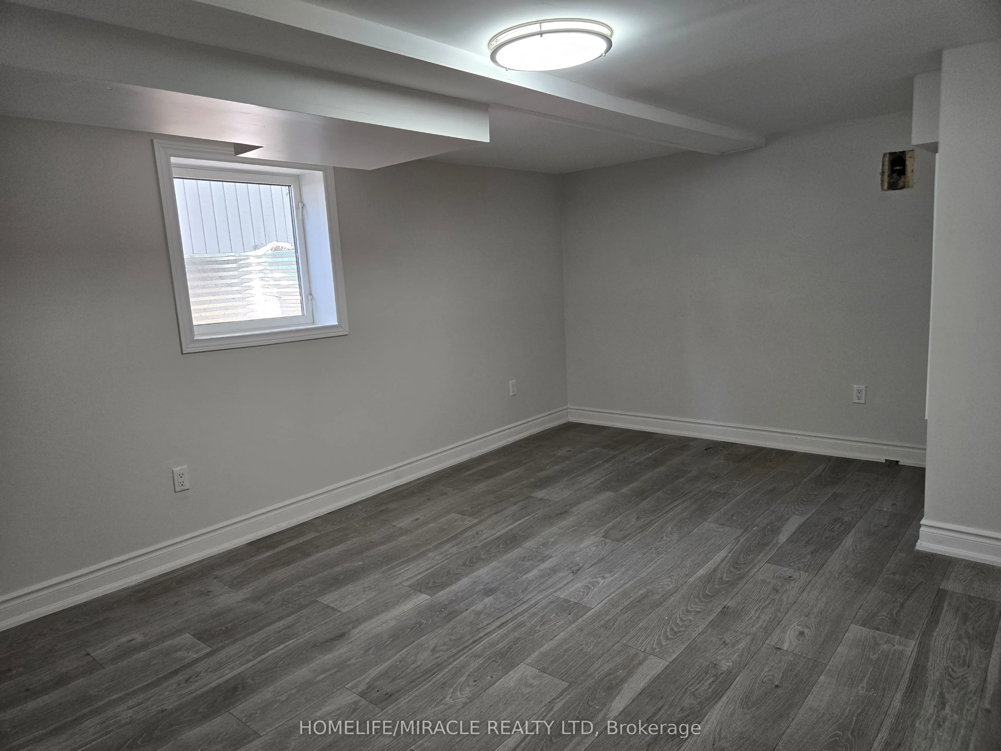1281 King Street E, #Bsmt