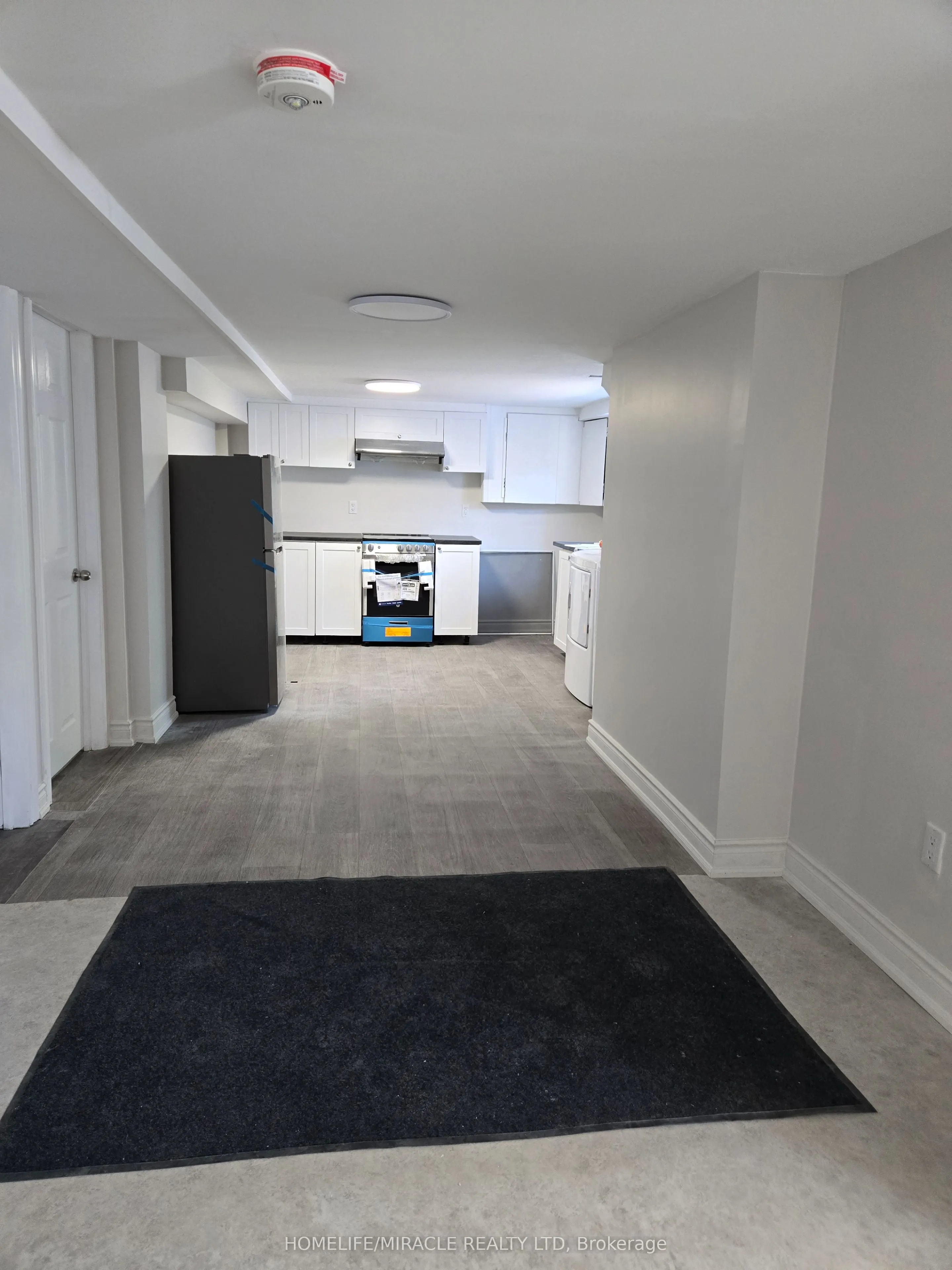 1281 King Street E, #Bsmt