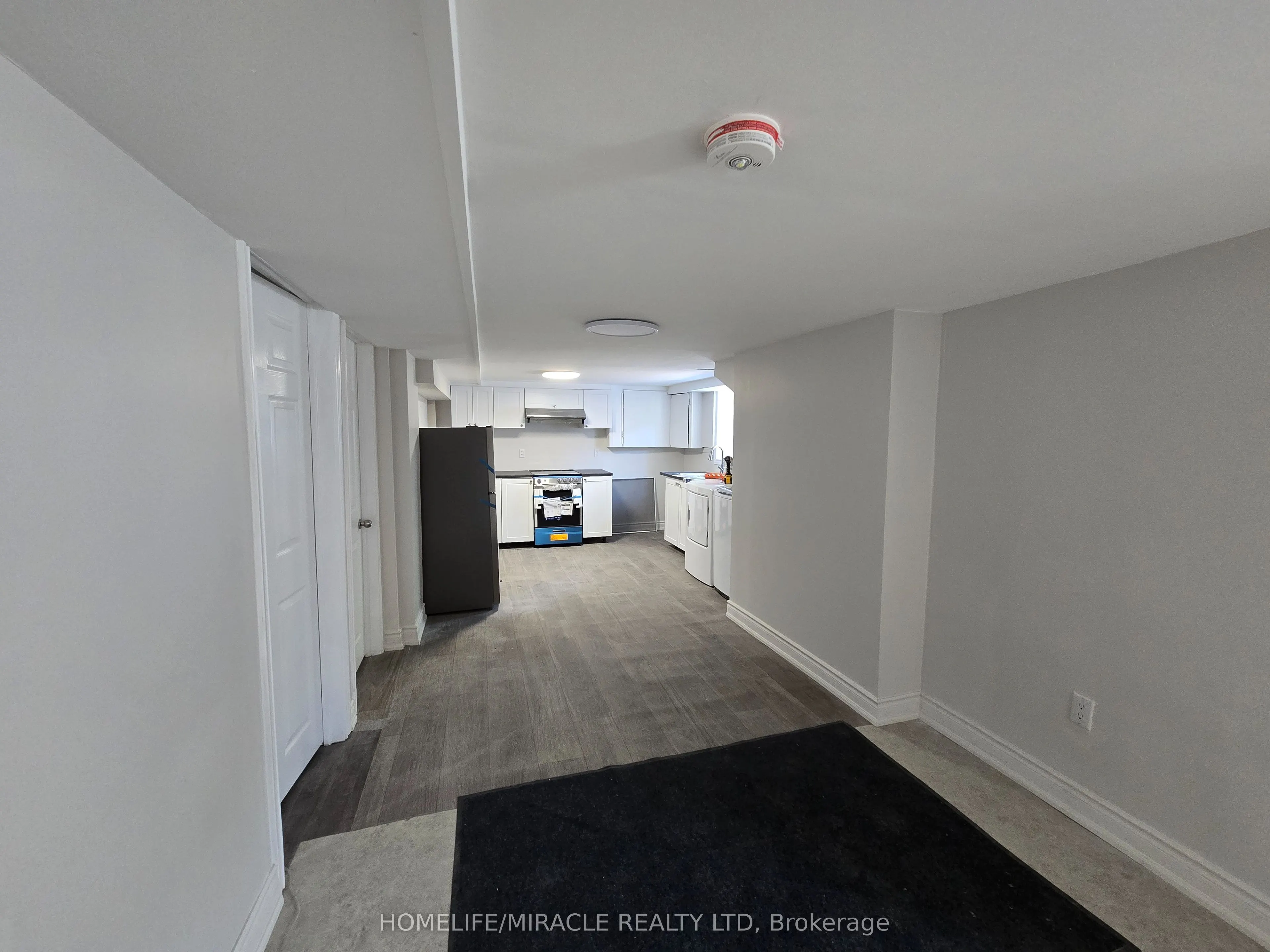1281 King Street E, #Bsmt