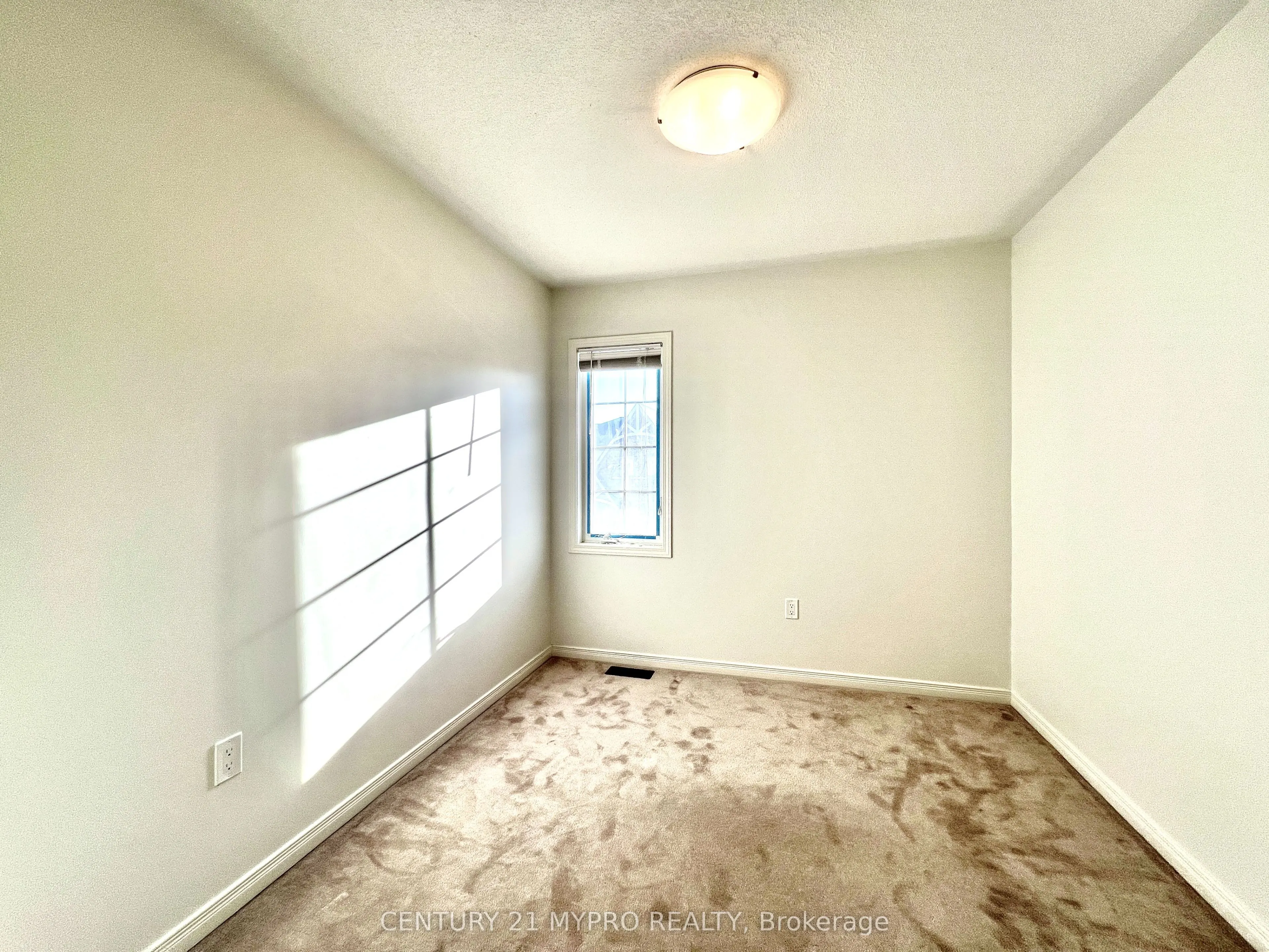 7 Magpie Way