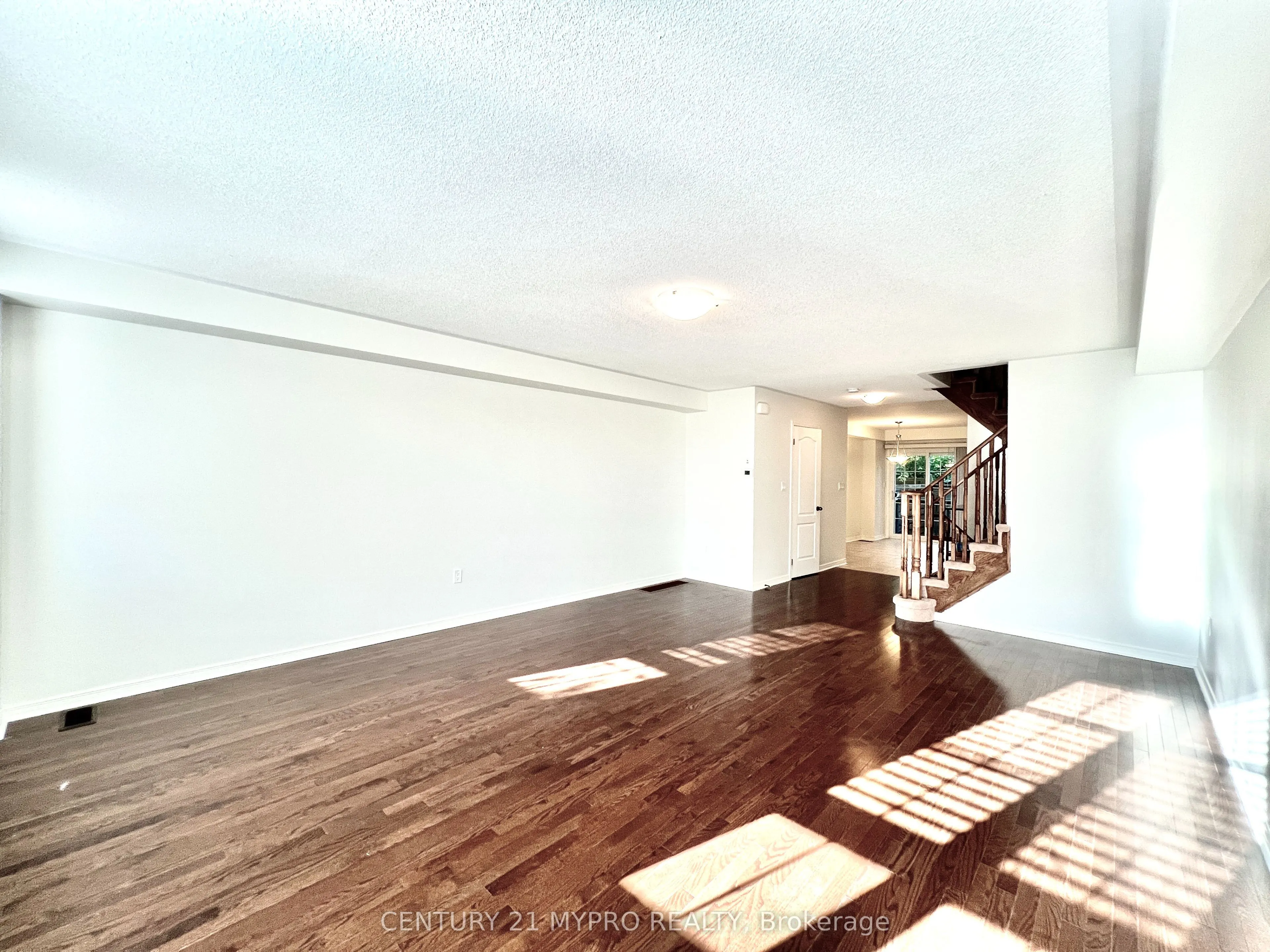 7 Magpie Way