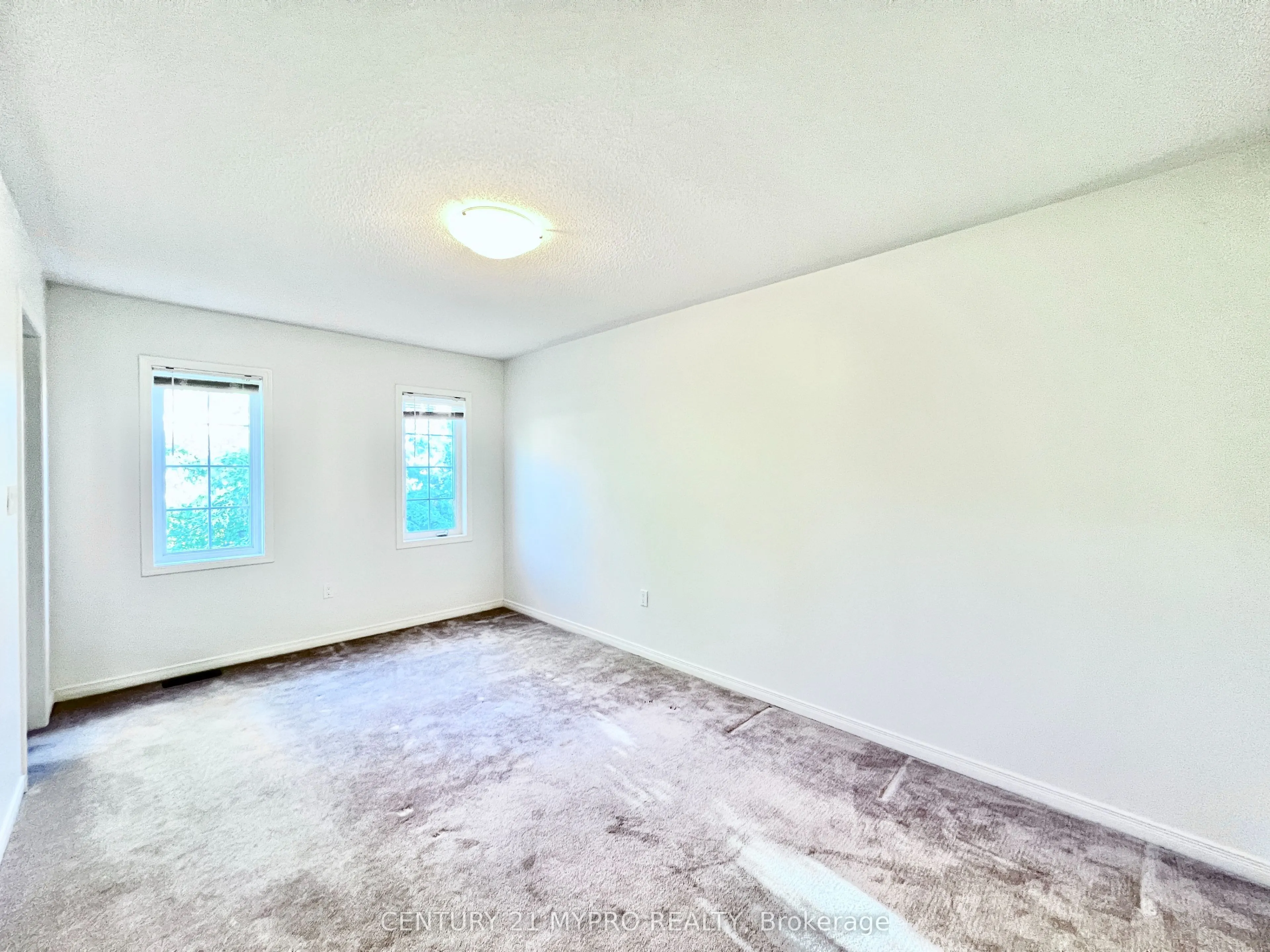 7 Magpie Way