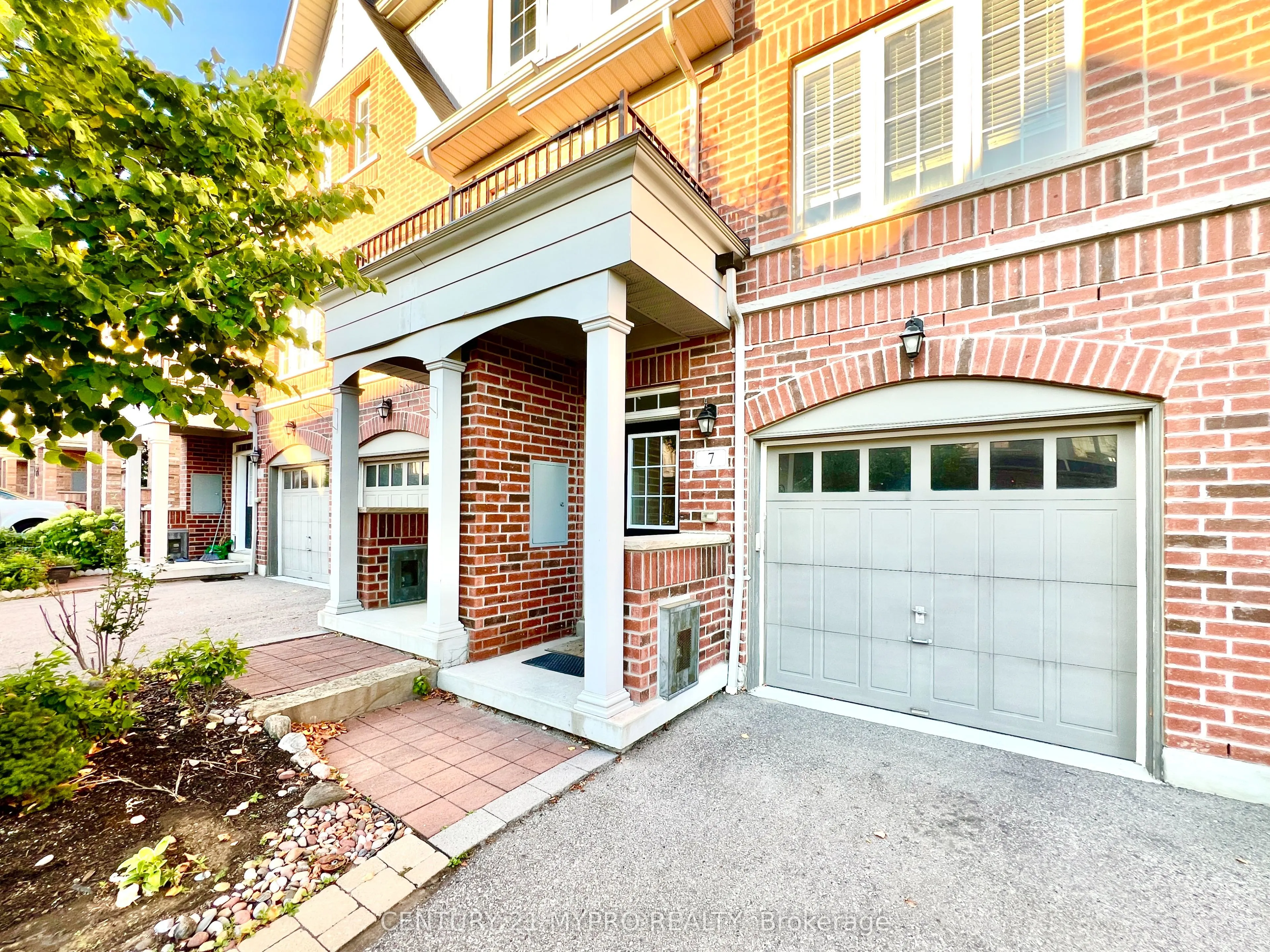 7 Magpie Way