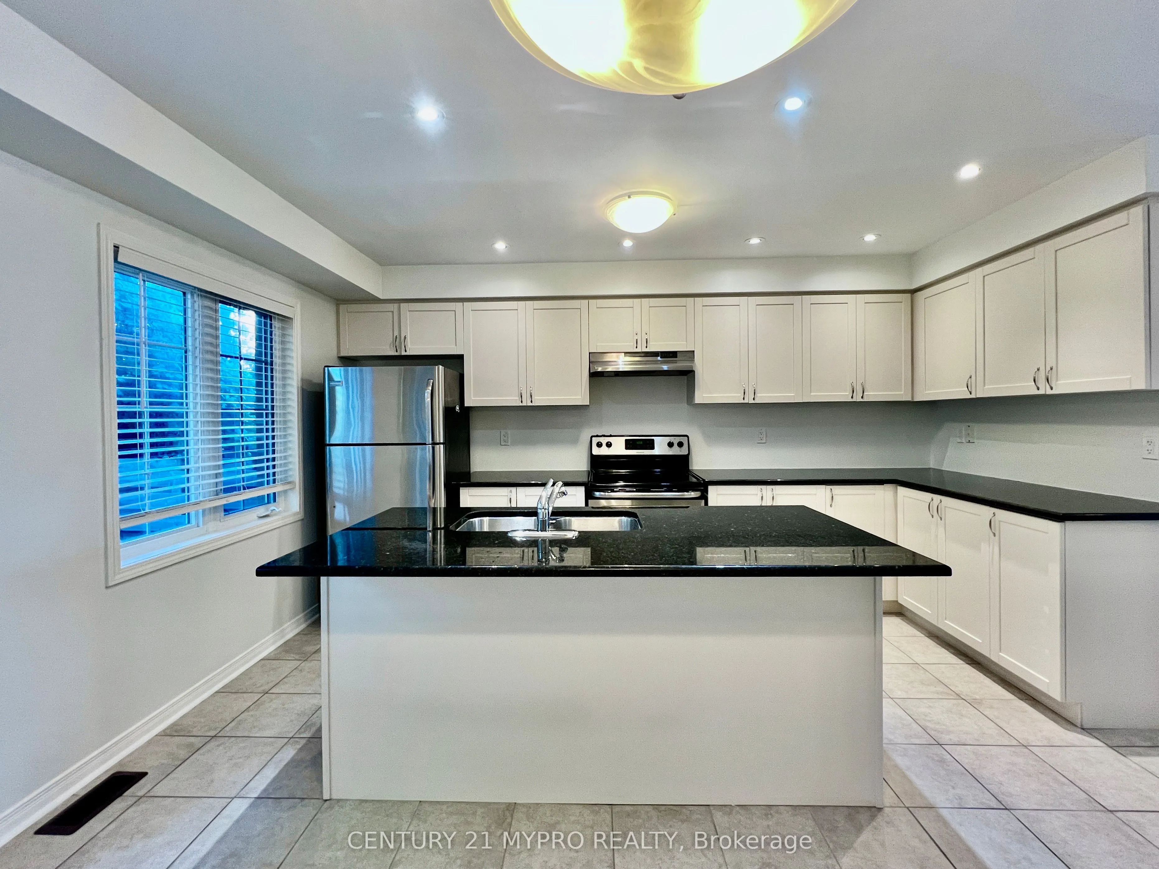 7 Magpie Way