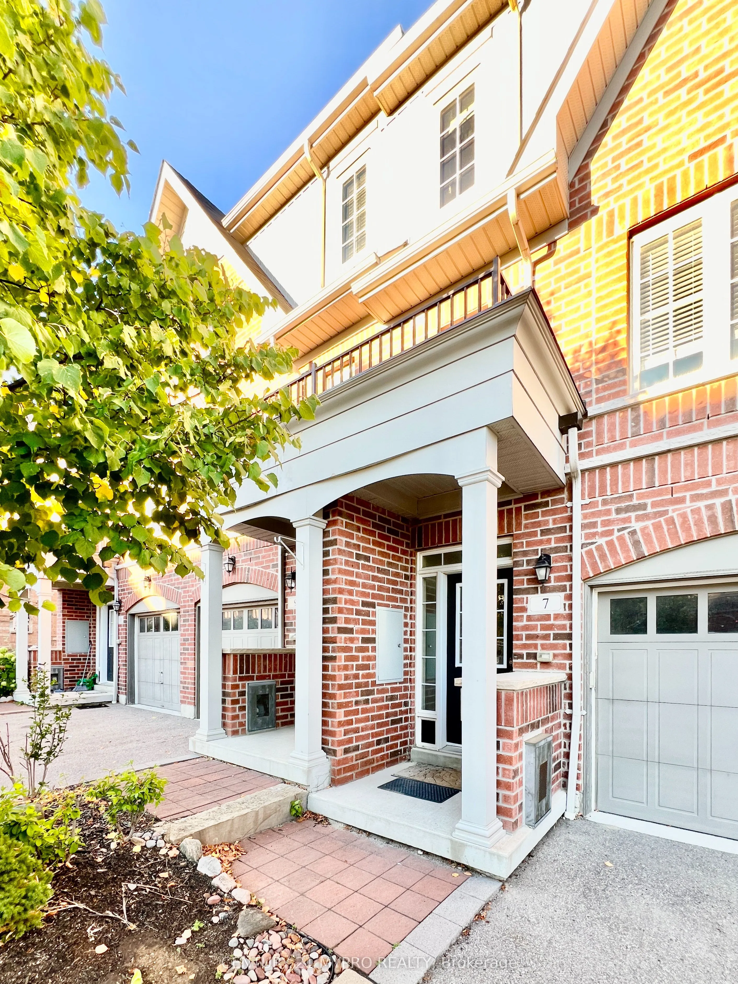 7 Magpie Way