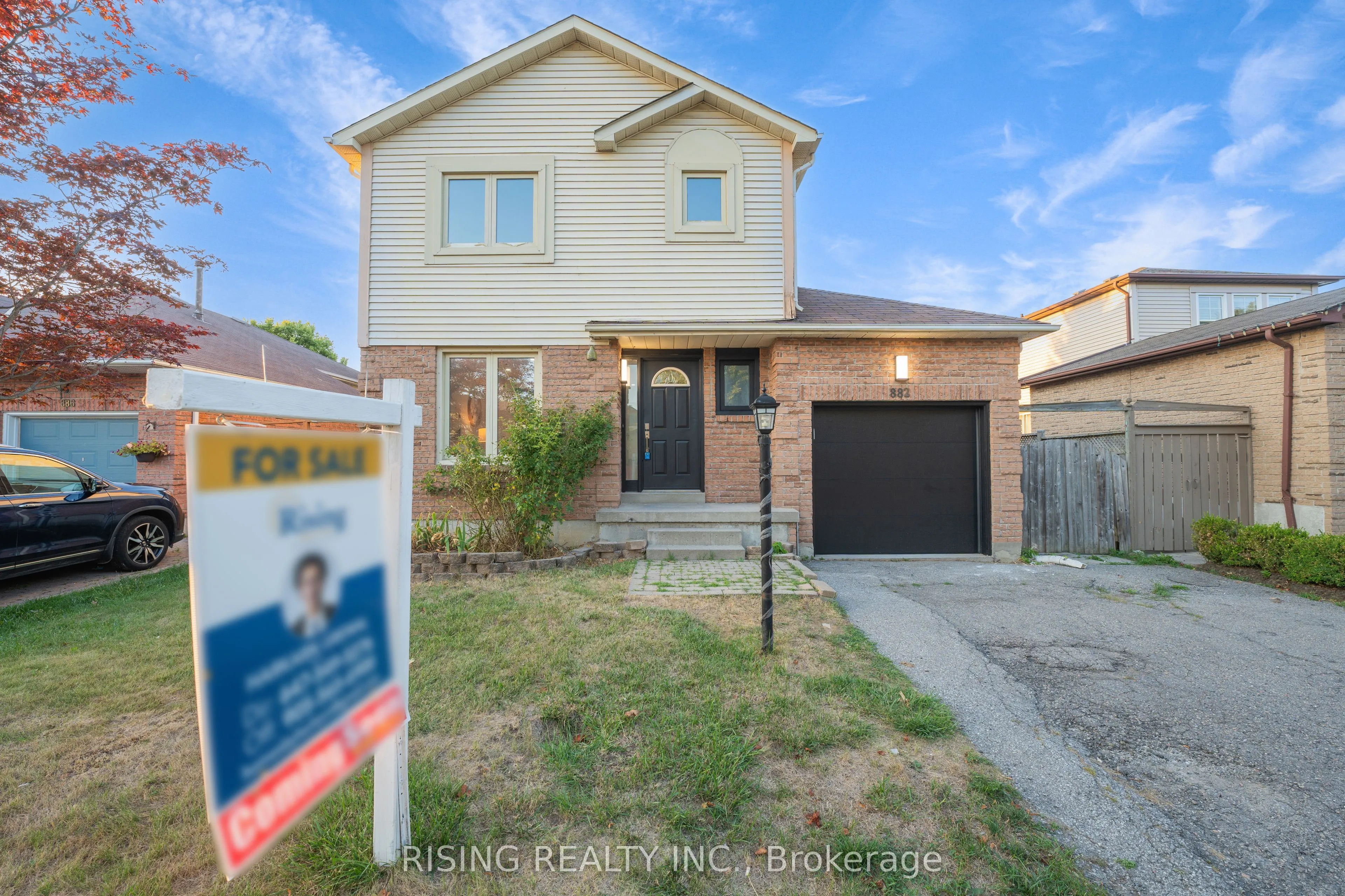 882 Renaissance Drive