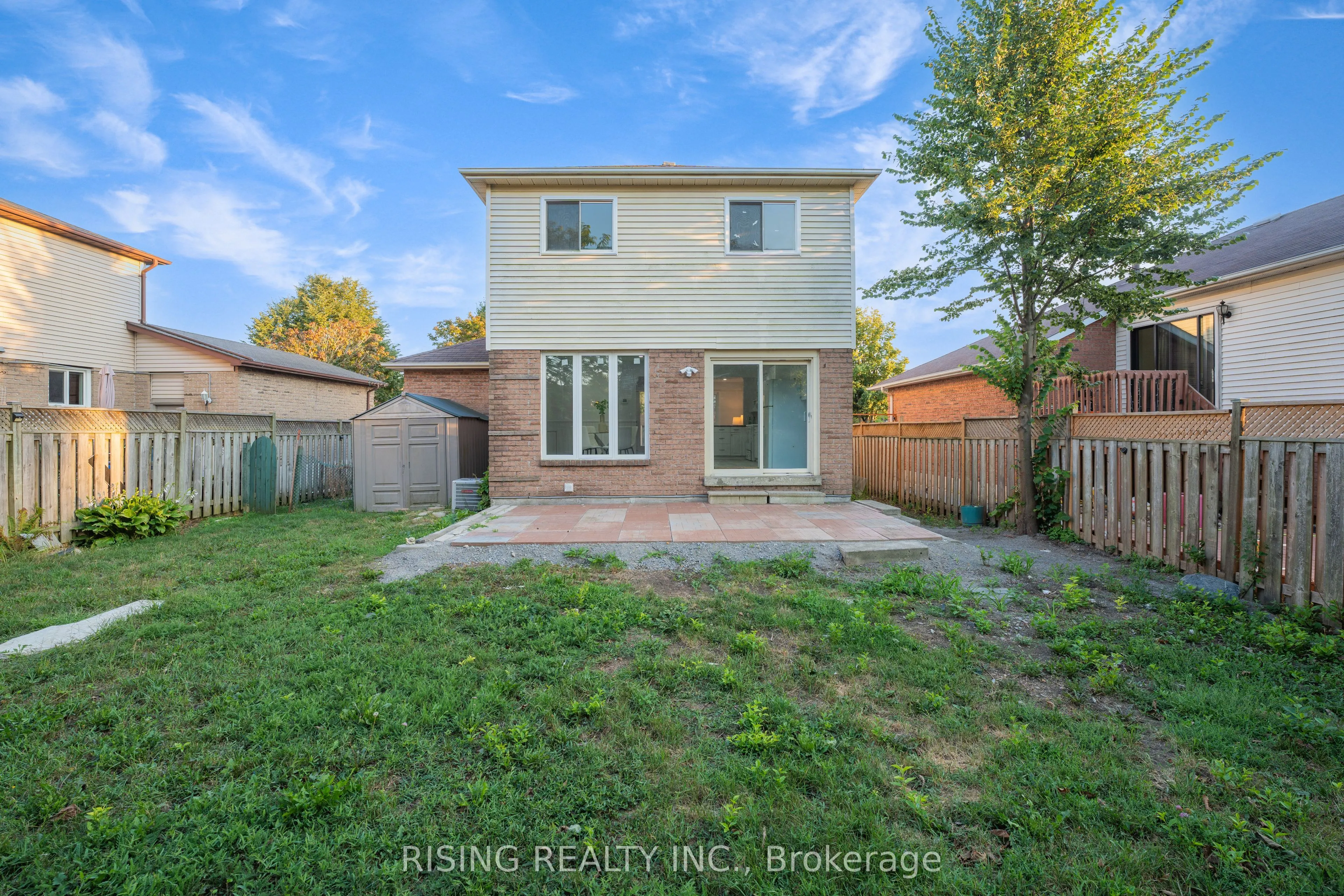 882 Renaissance Drive