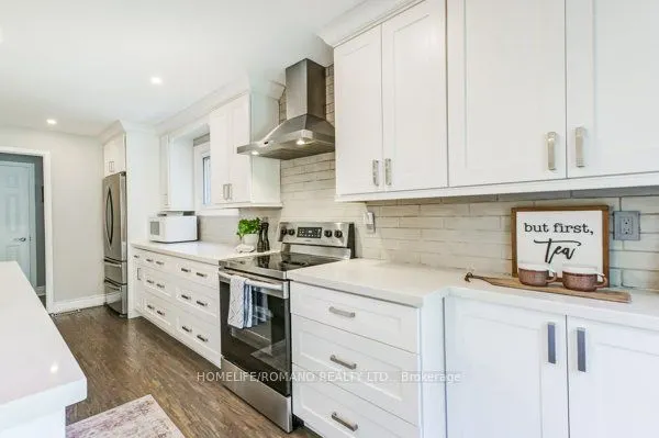 10 Glen Hill Drive
