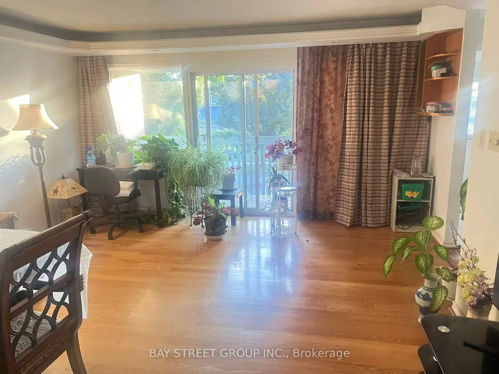106 Haven Hill Square, #Upper
