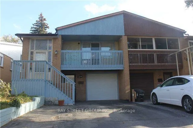 106 Haven Hill Square, #Upper
