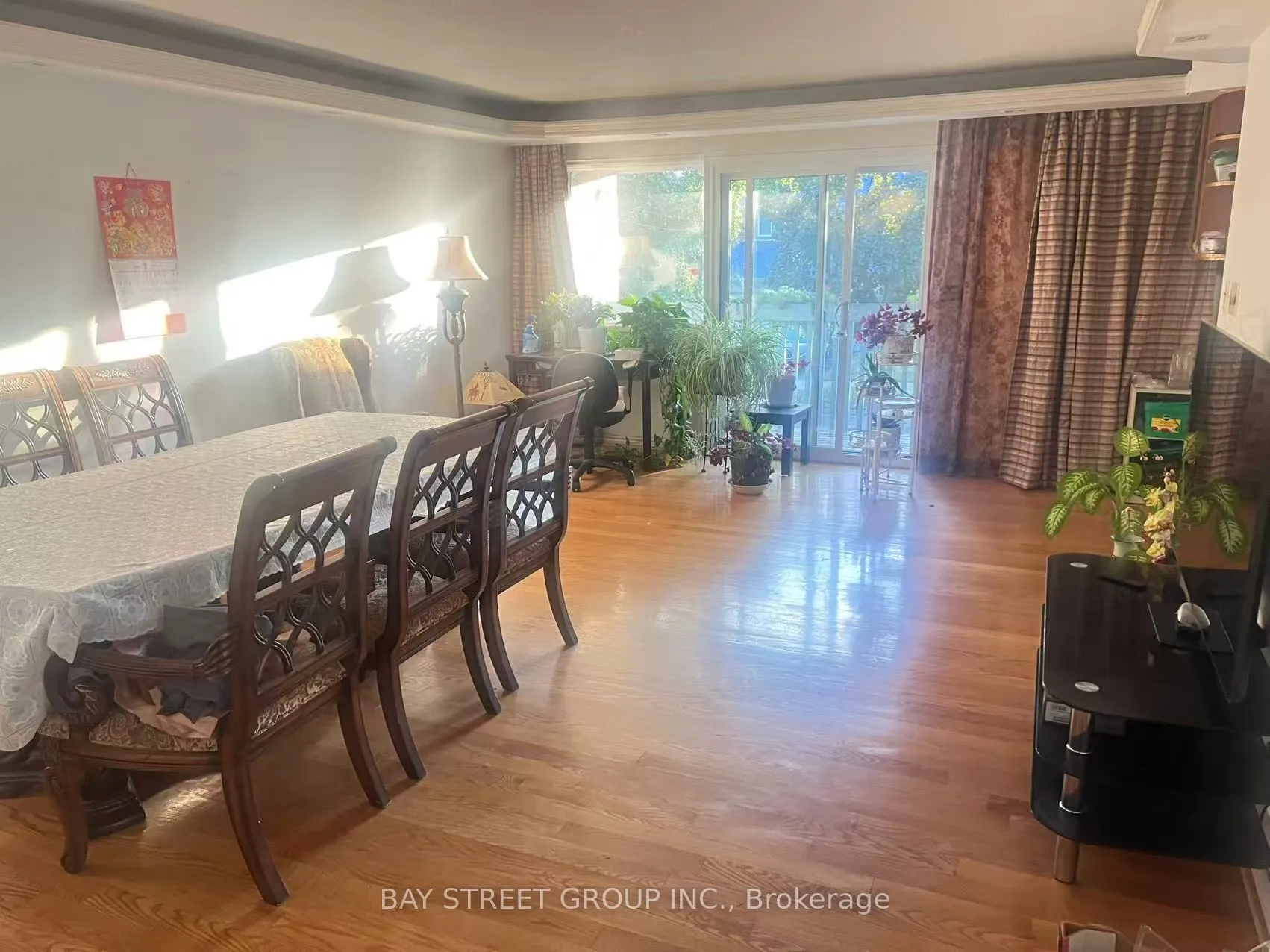 106 Haven Hill Square, #Upper
