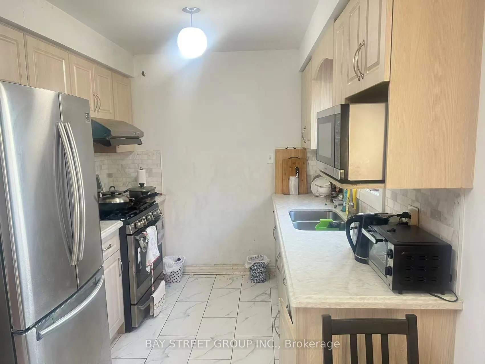 106 Haven Hill Square, #Upper
