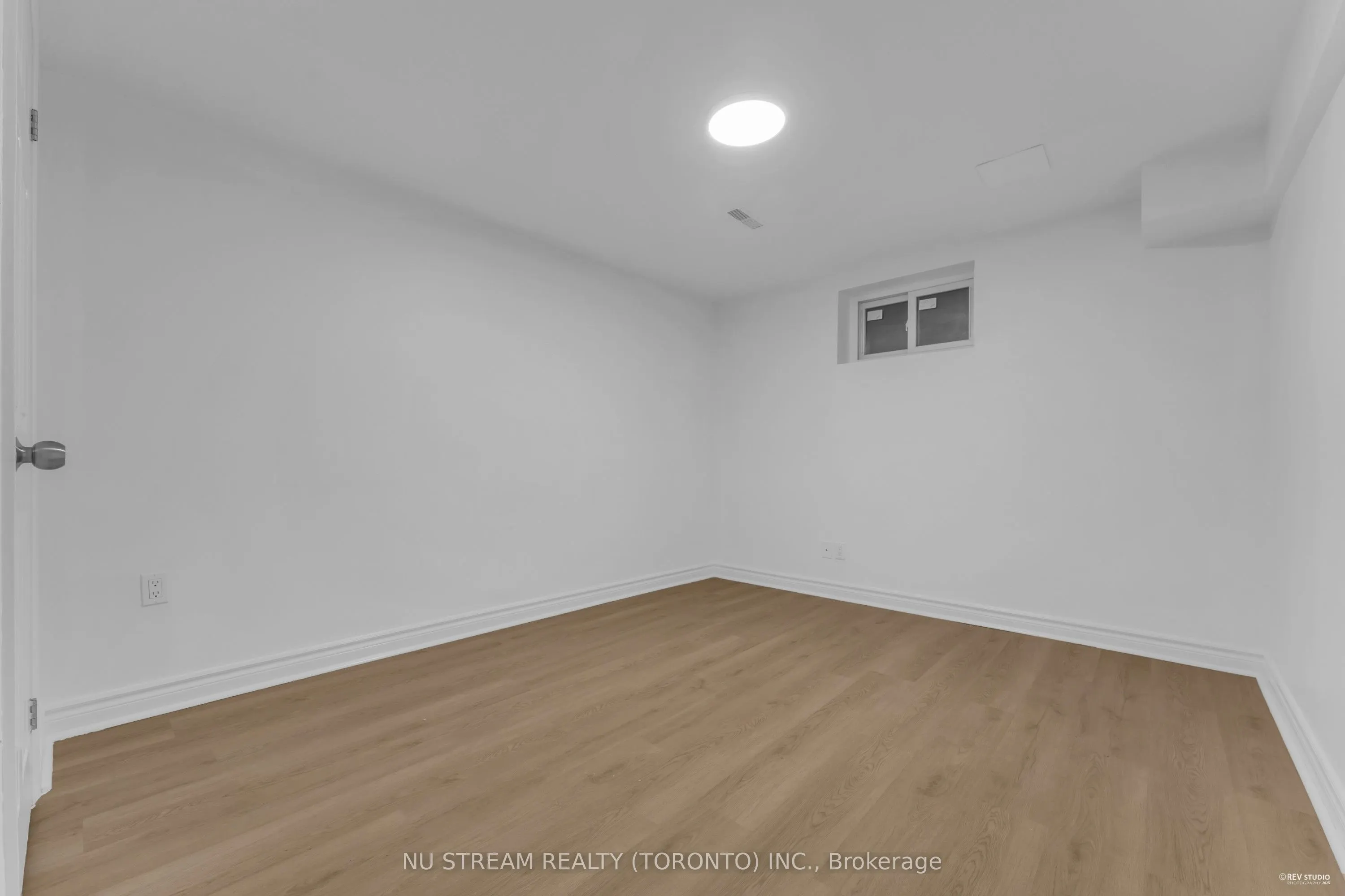26 Silbury Drive