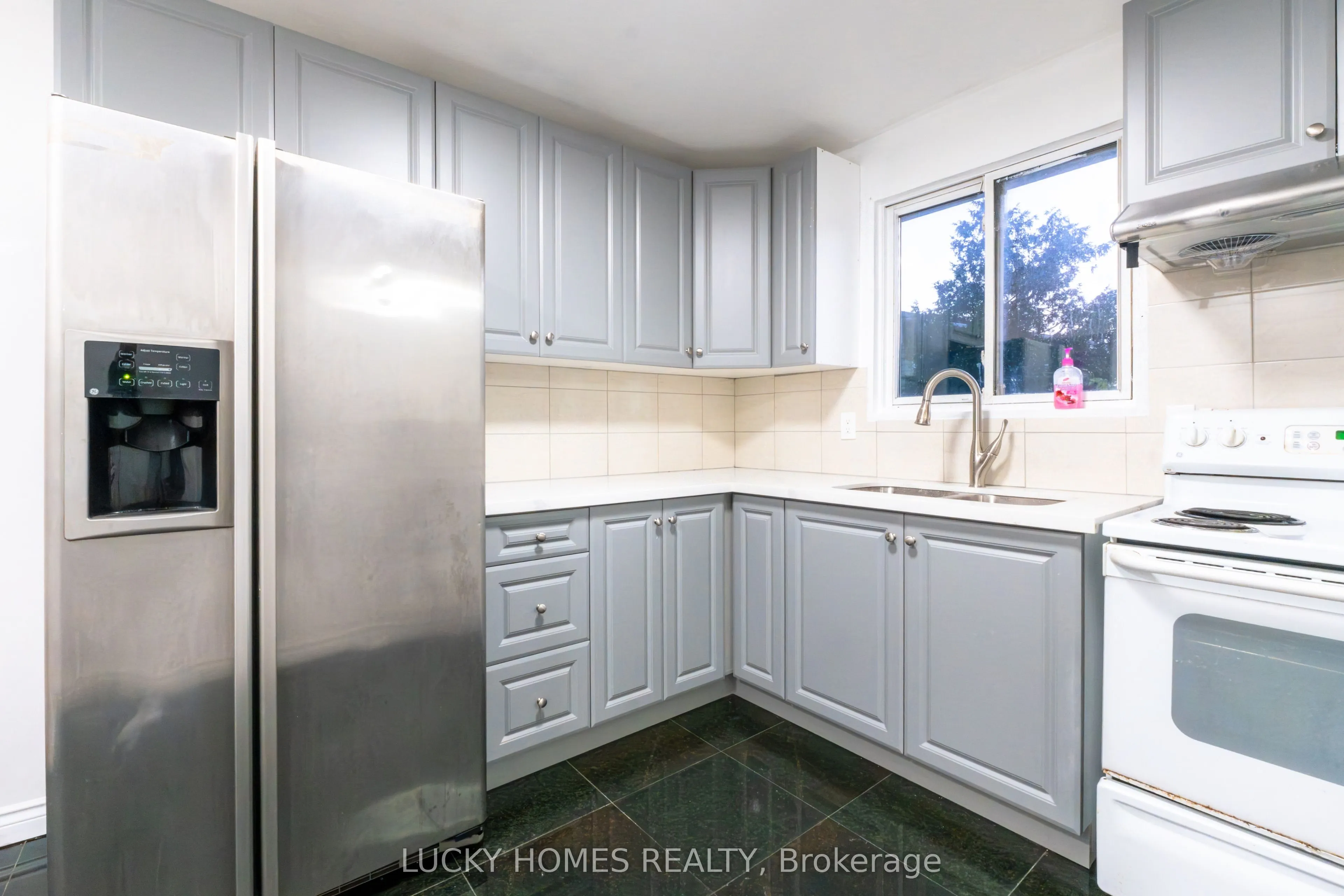 43 Berner Trail, #Main level