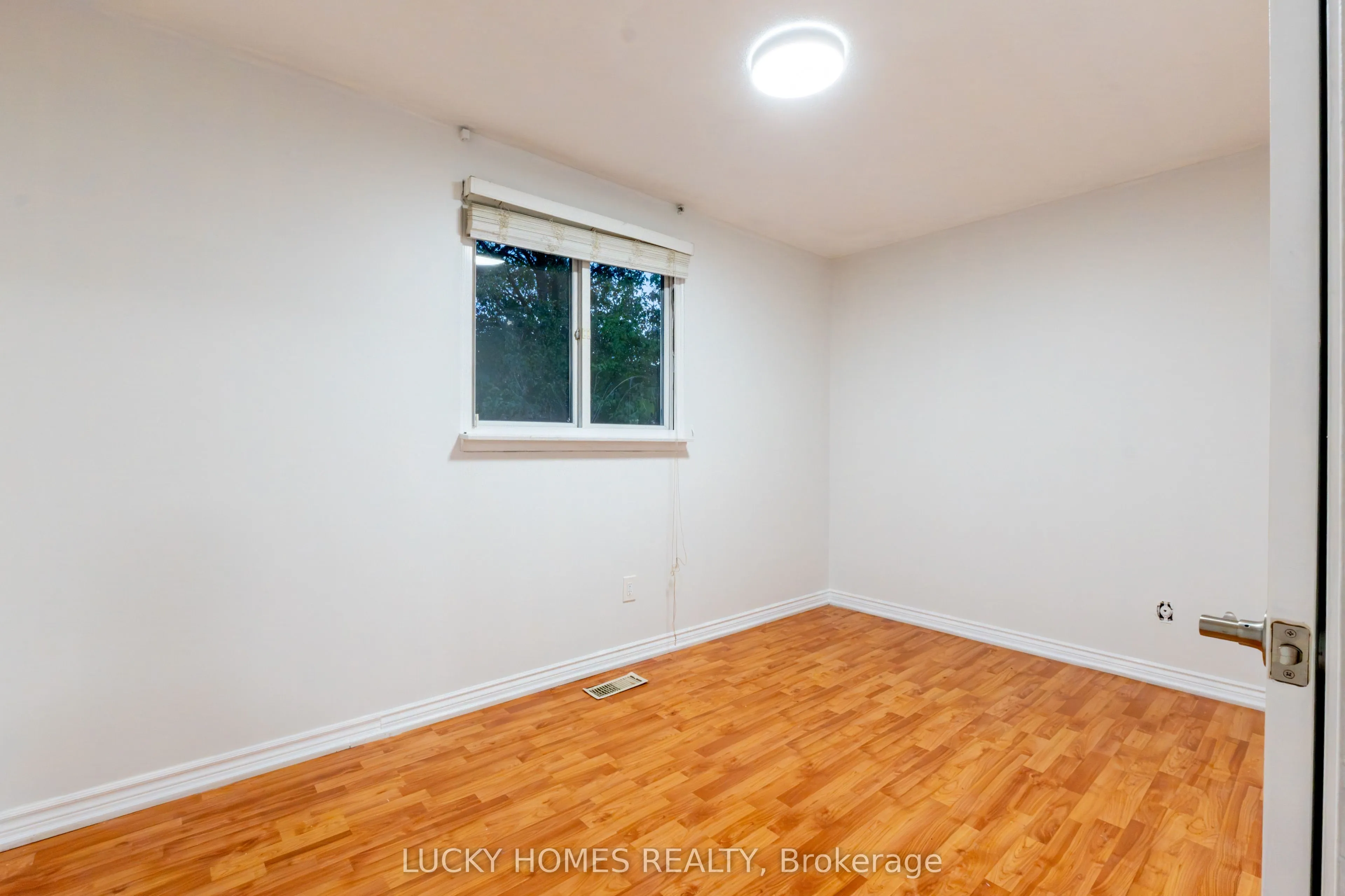 43 Berner Trail, #Main level