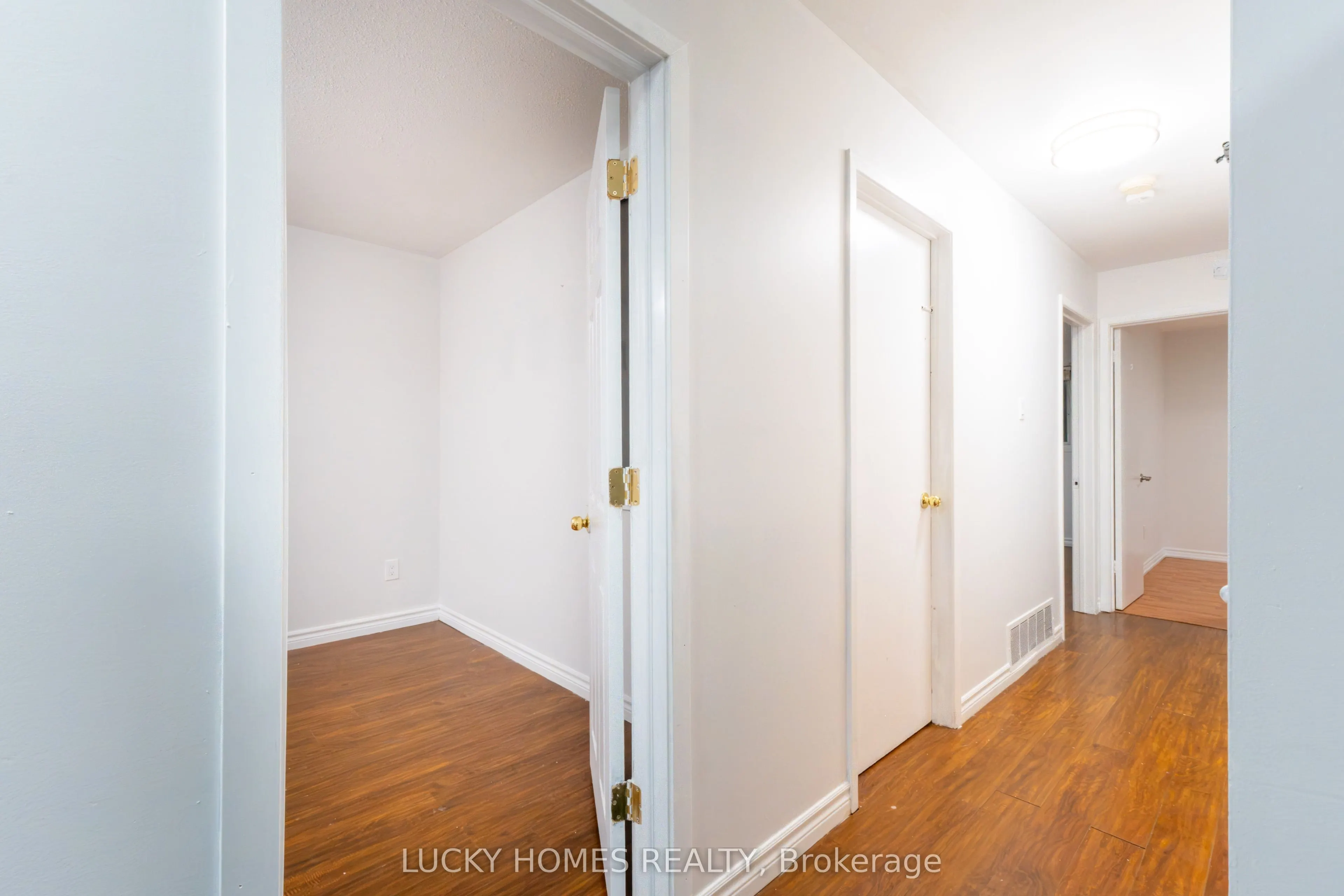 43 Berner Trail, #Main level