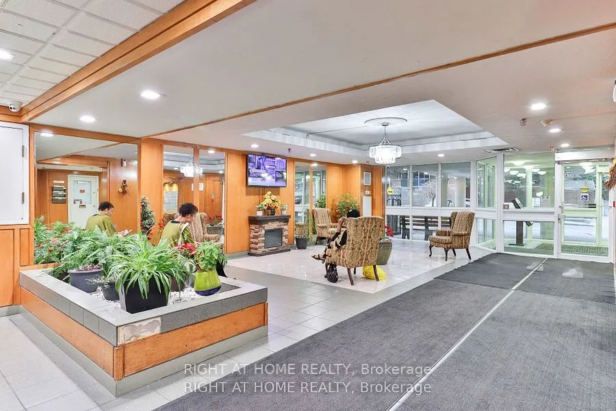 410 Mclevin Avenue, #1