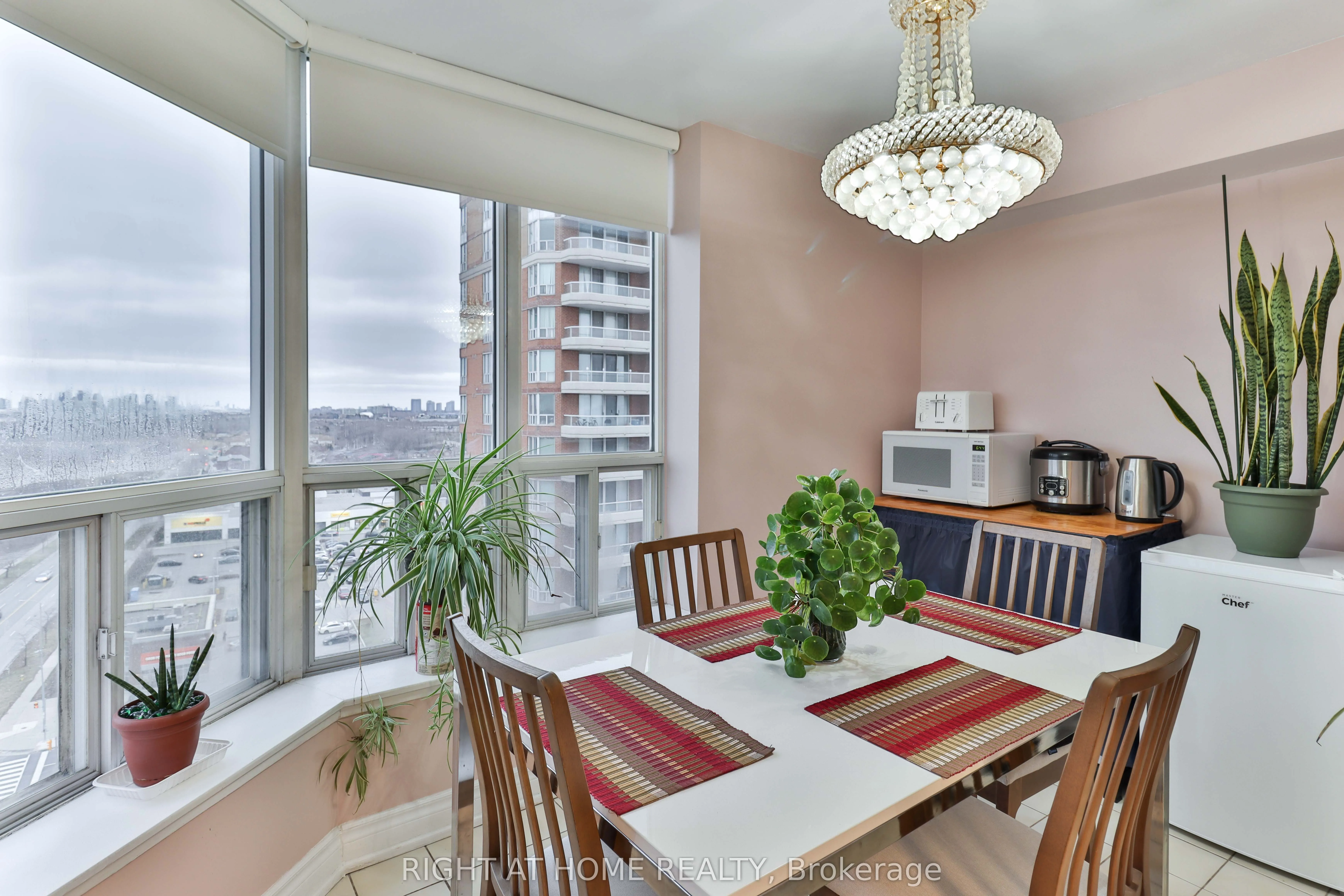 410 Mclevin Avenue, #1