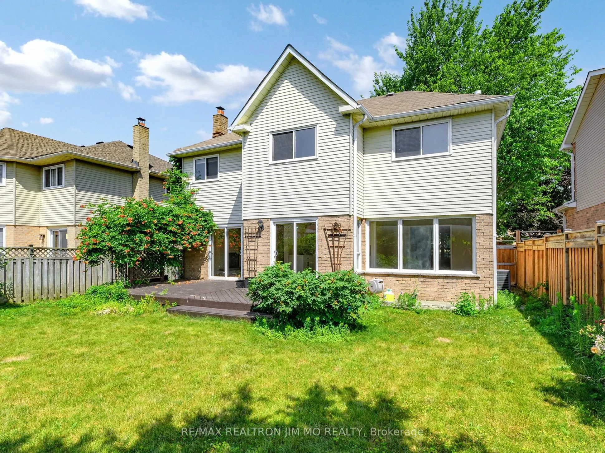 35 Flint Crescent