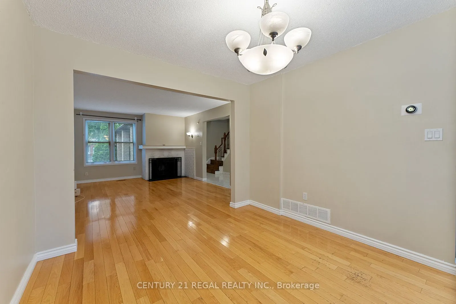 28 Ecclesfield Drive