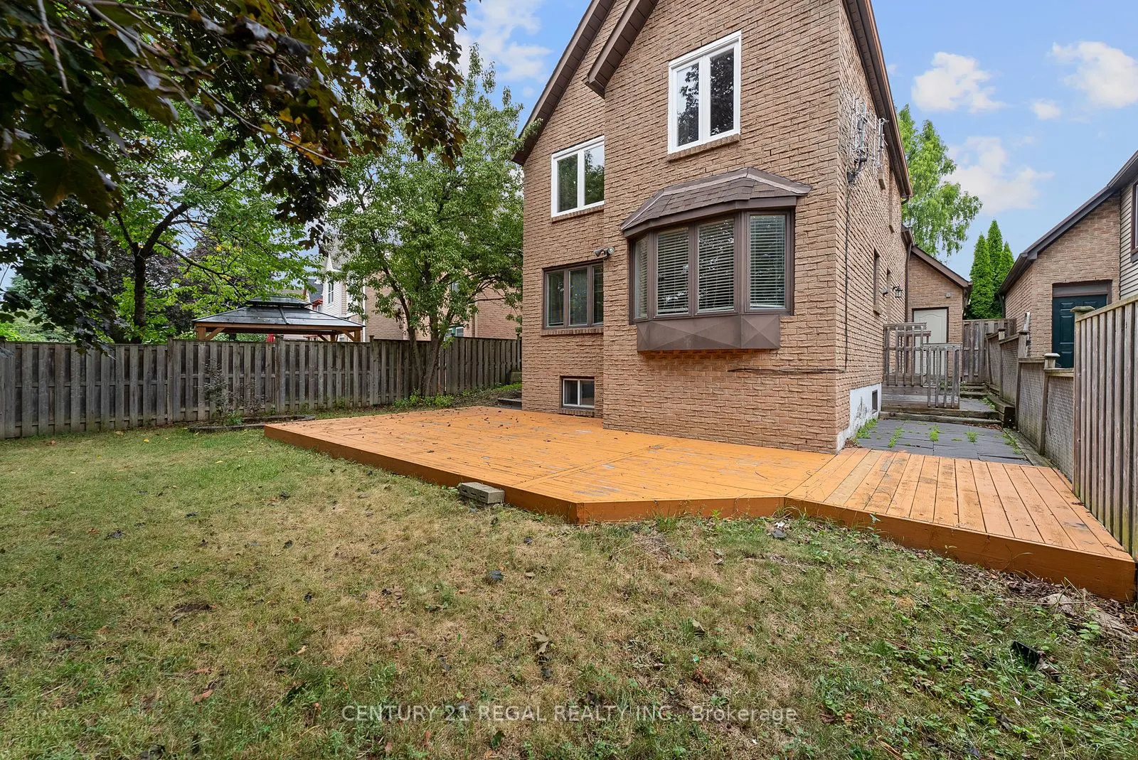 28 Ecclesfield Drive