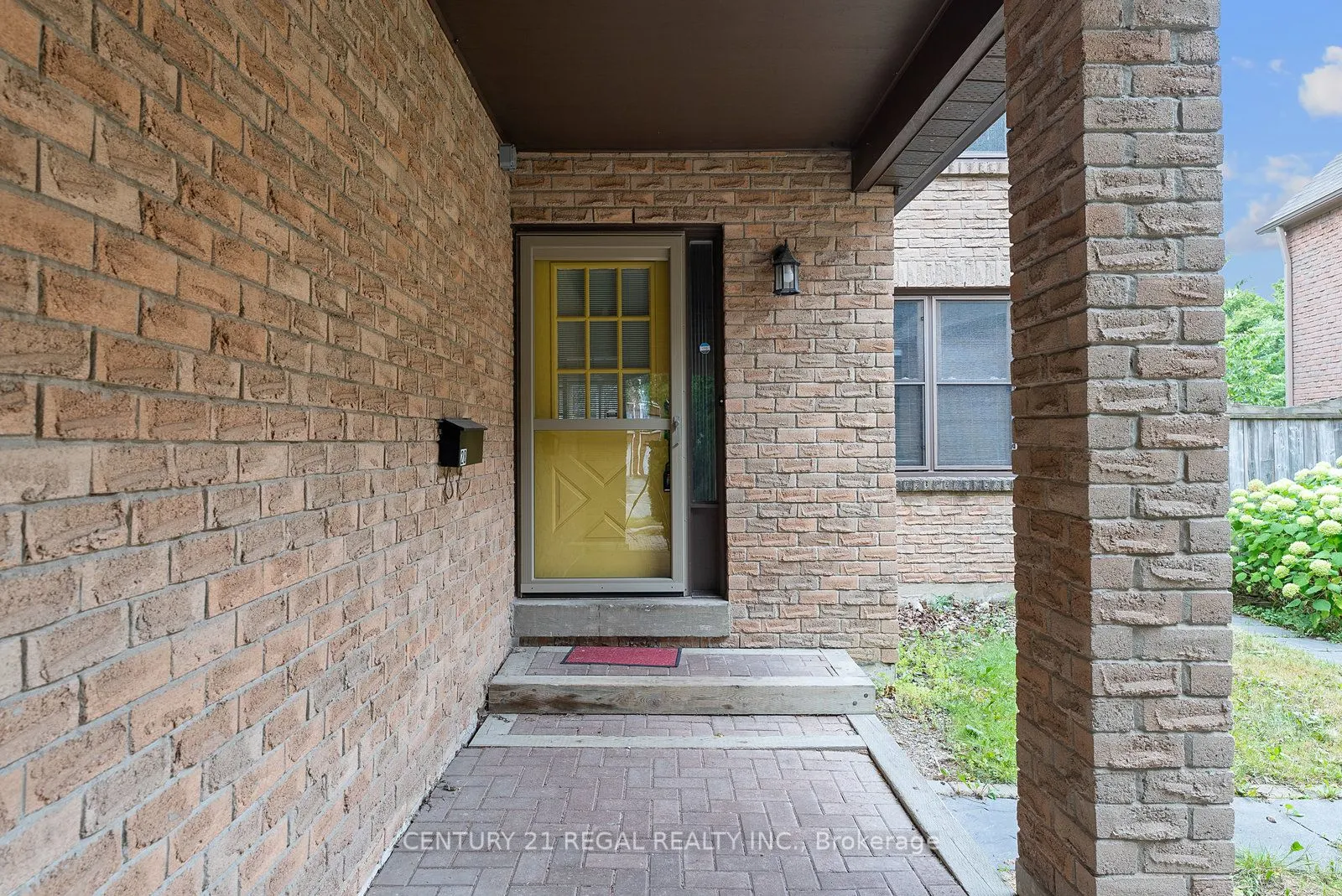 28 Ecclesfield Drive