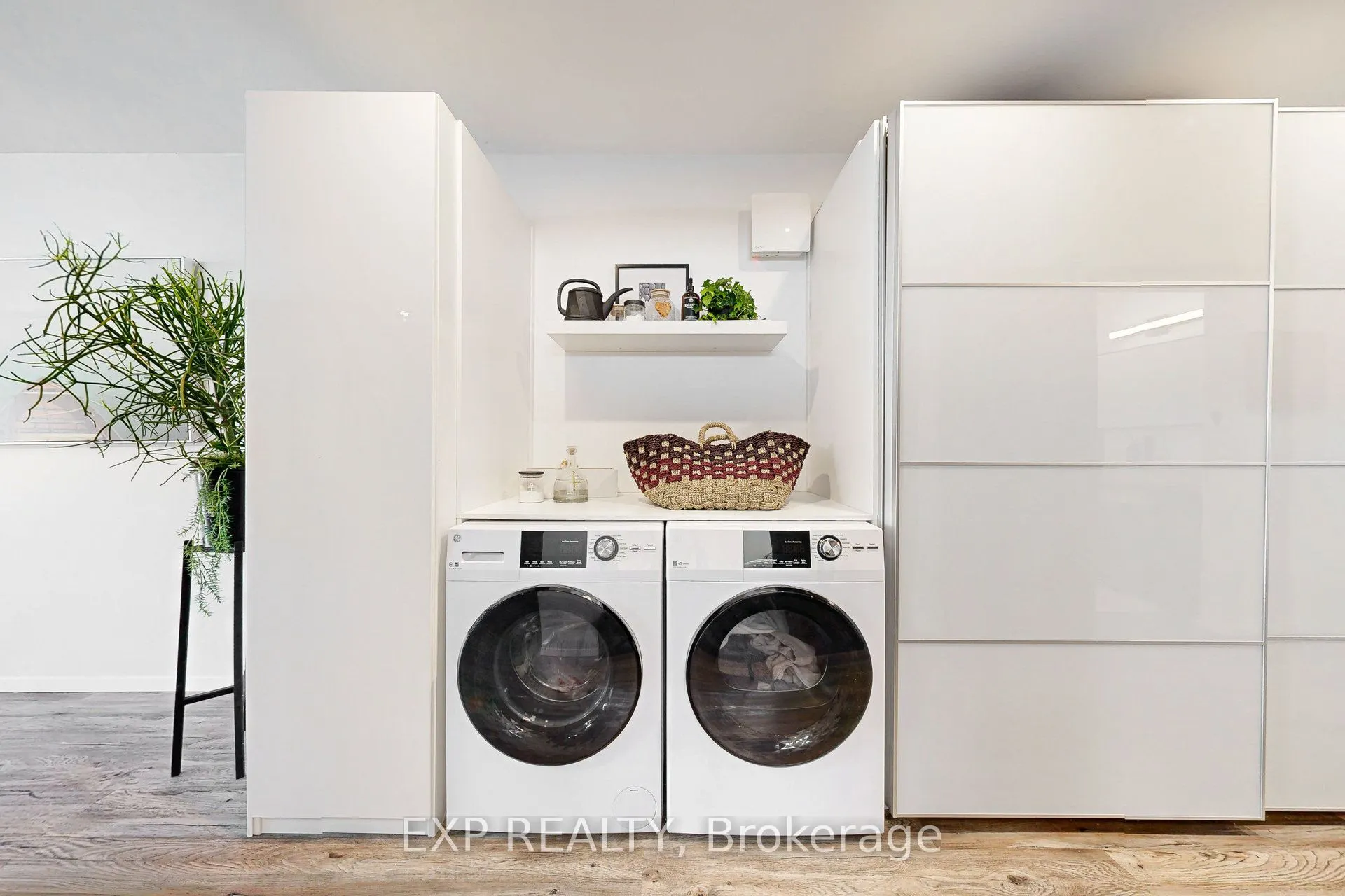 7 Brimley Road S, #2