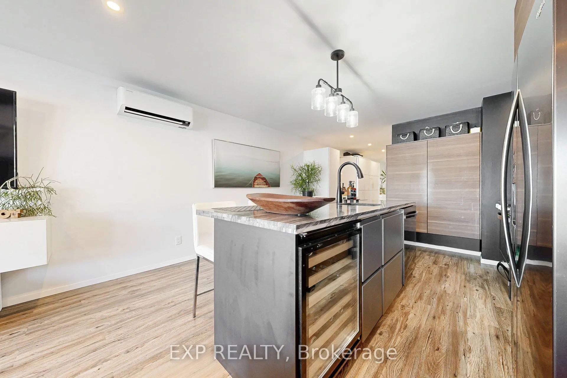 7 Brimley Road S, #2