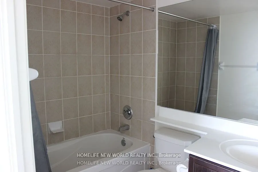 60 TOWN CENTRE Court, #1707