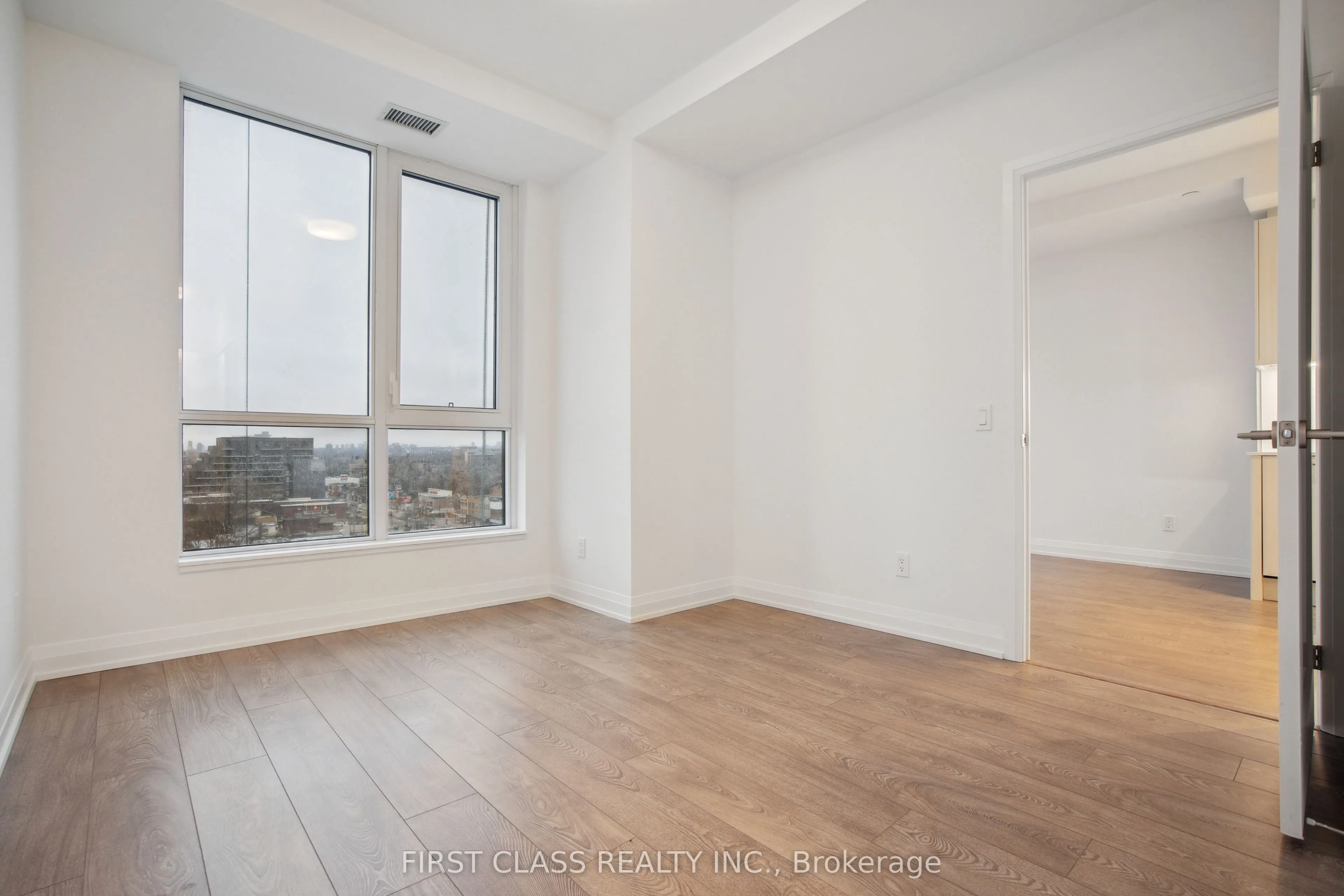 286 Main Street, #917