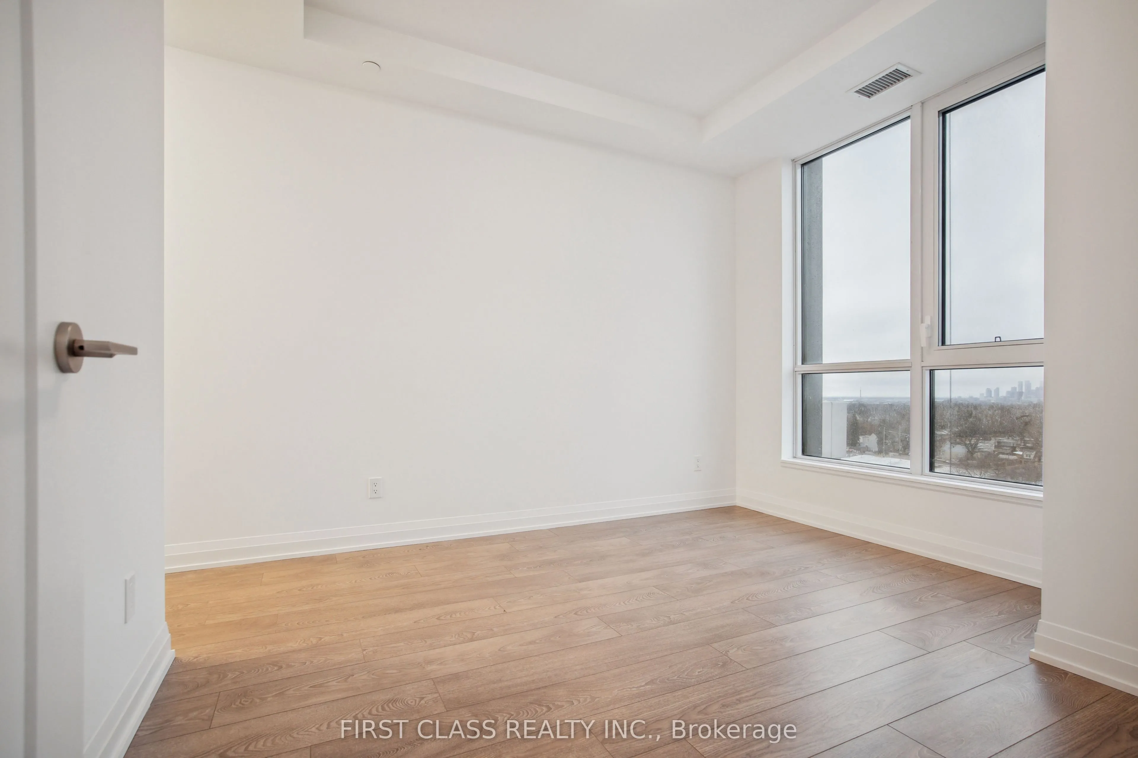 286 Main Street, #917