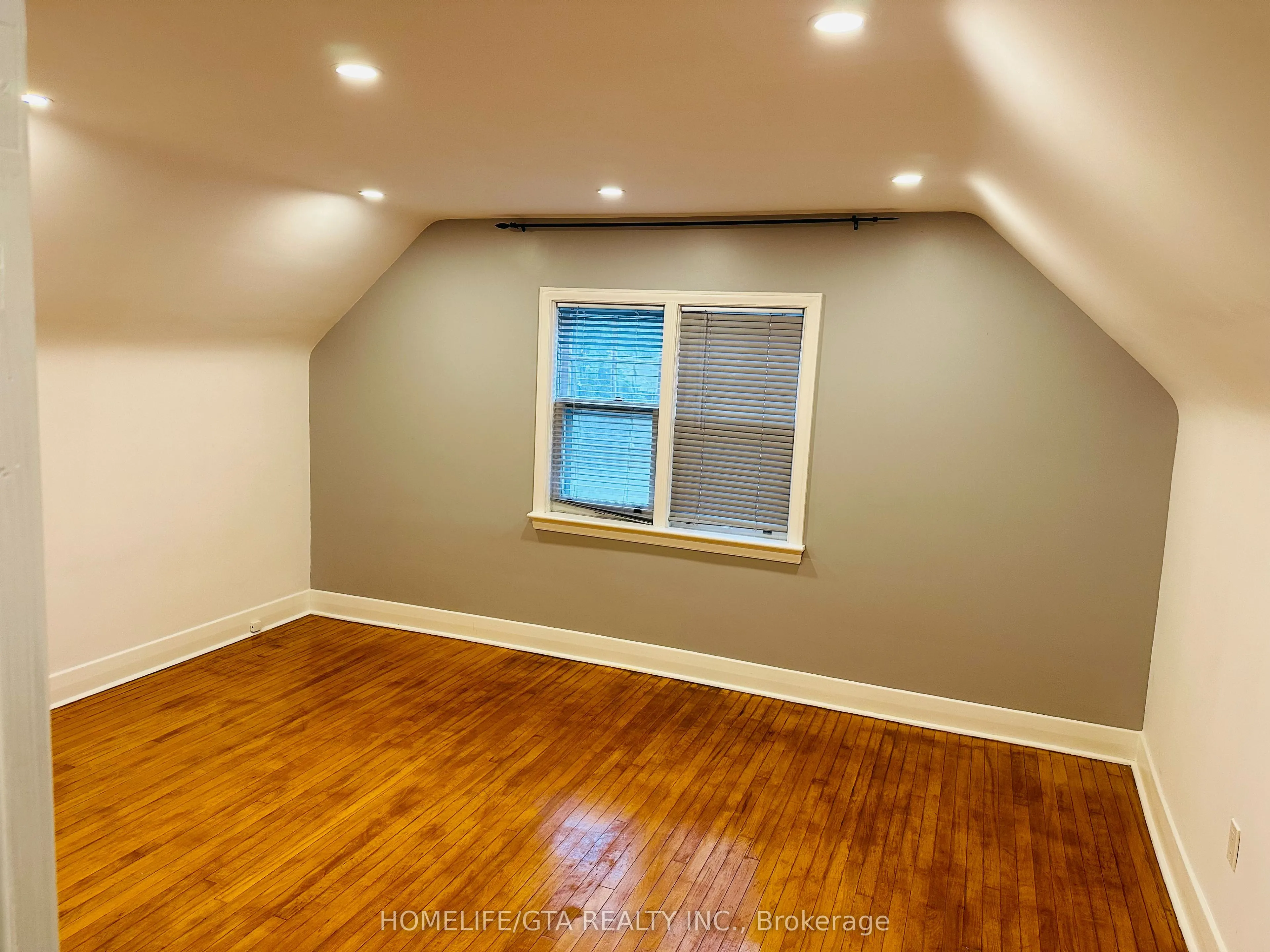 173 Warren Avenue, #Upper Level