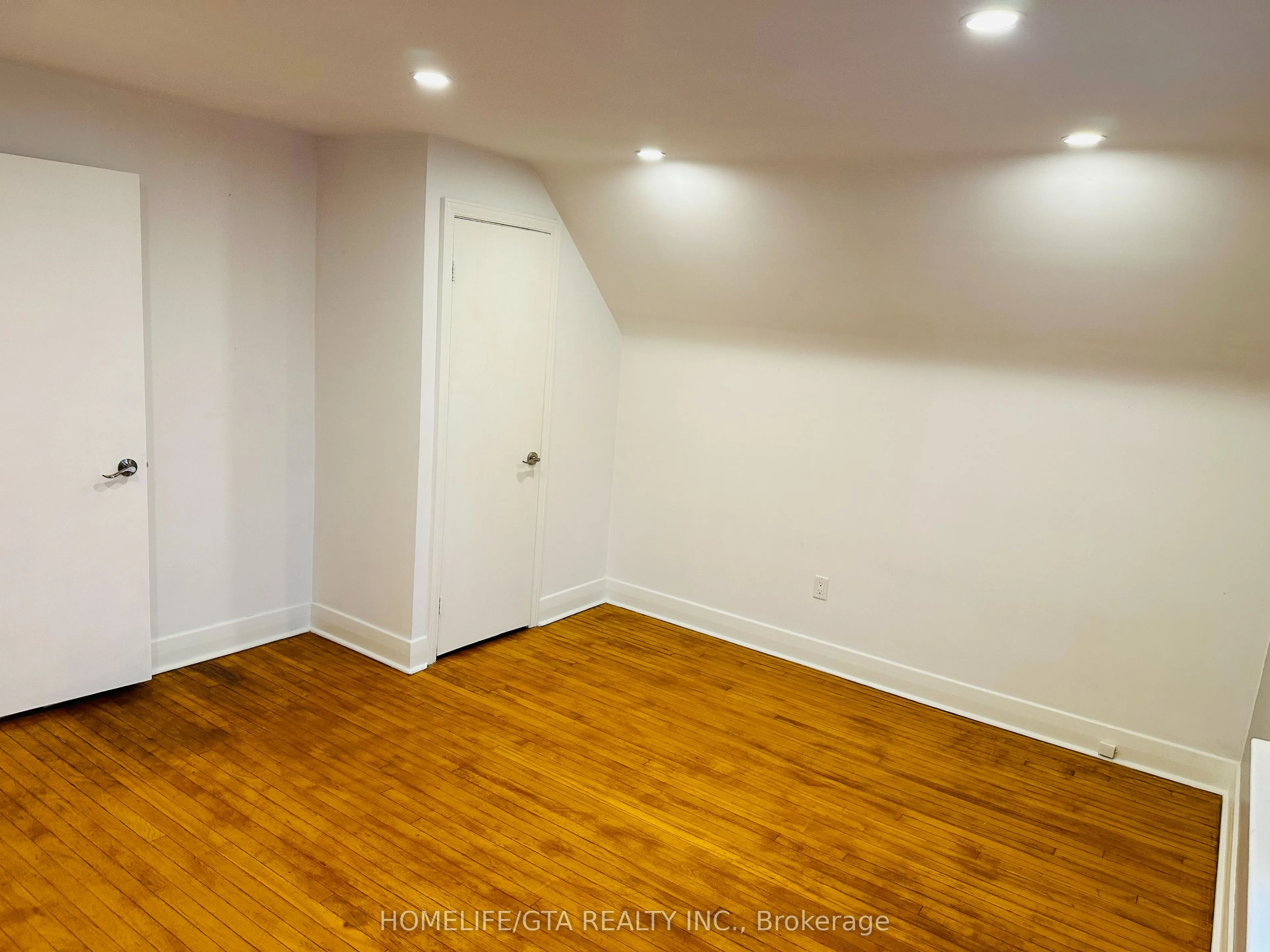 173 Warren Avenue, #Upper Level