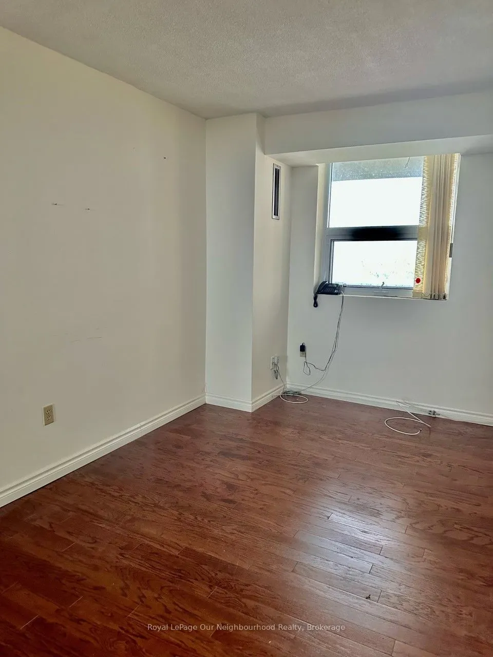 20 Dean Park Road, #611