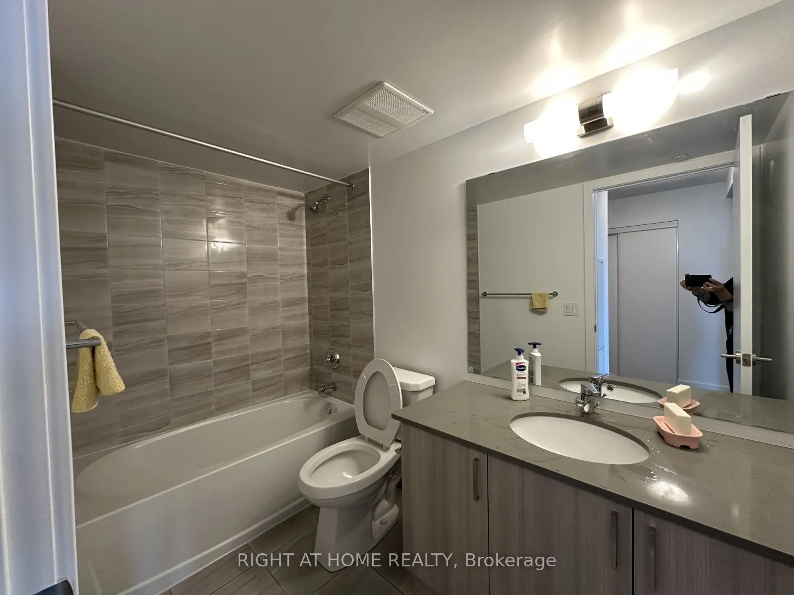 1435 Celebration Drive, #2204
