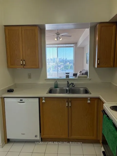 400 Mclevin Avenue, #1012
