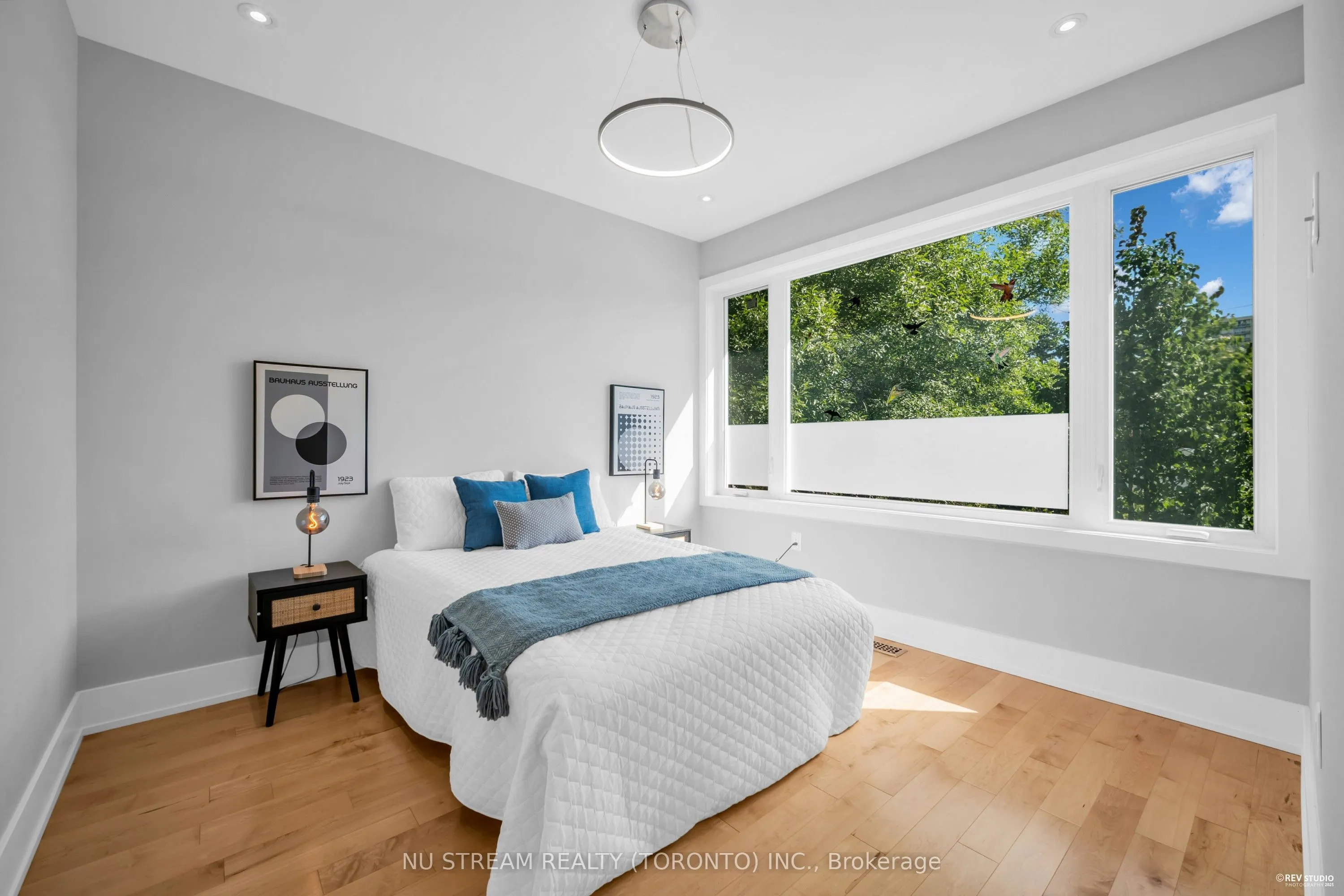 4 Westbourne Avenue