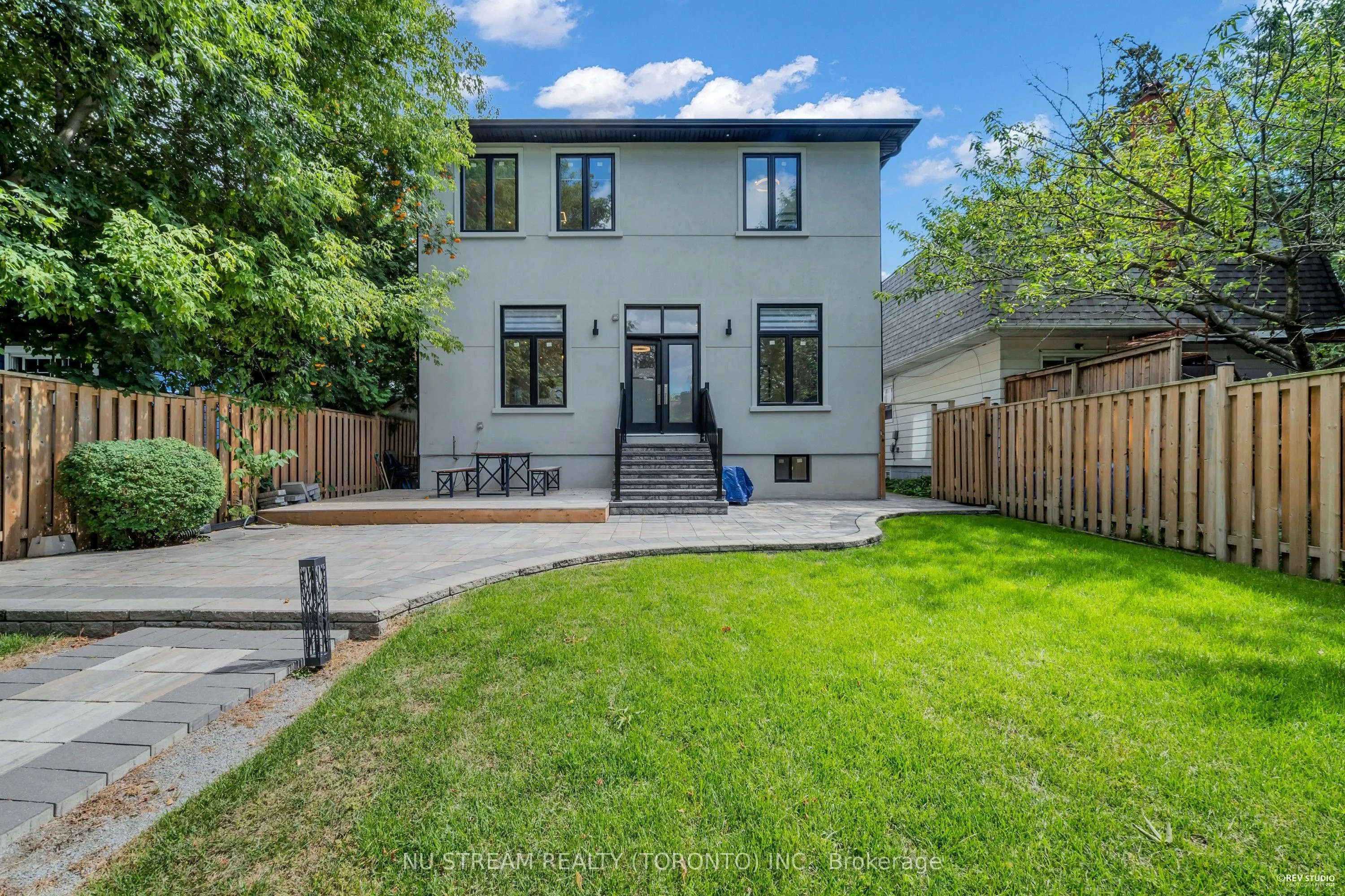 4 Westbourne Avenue